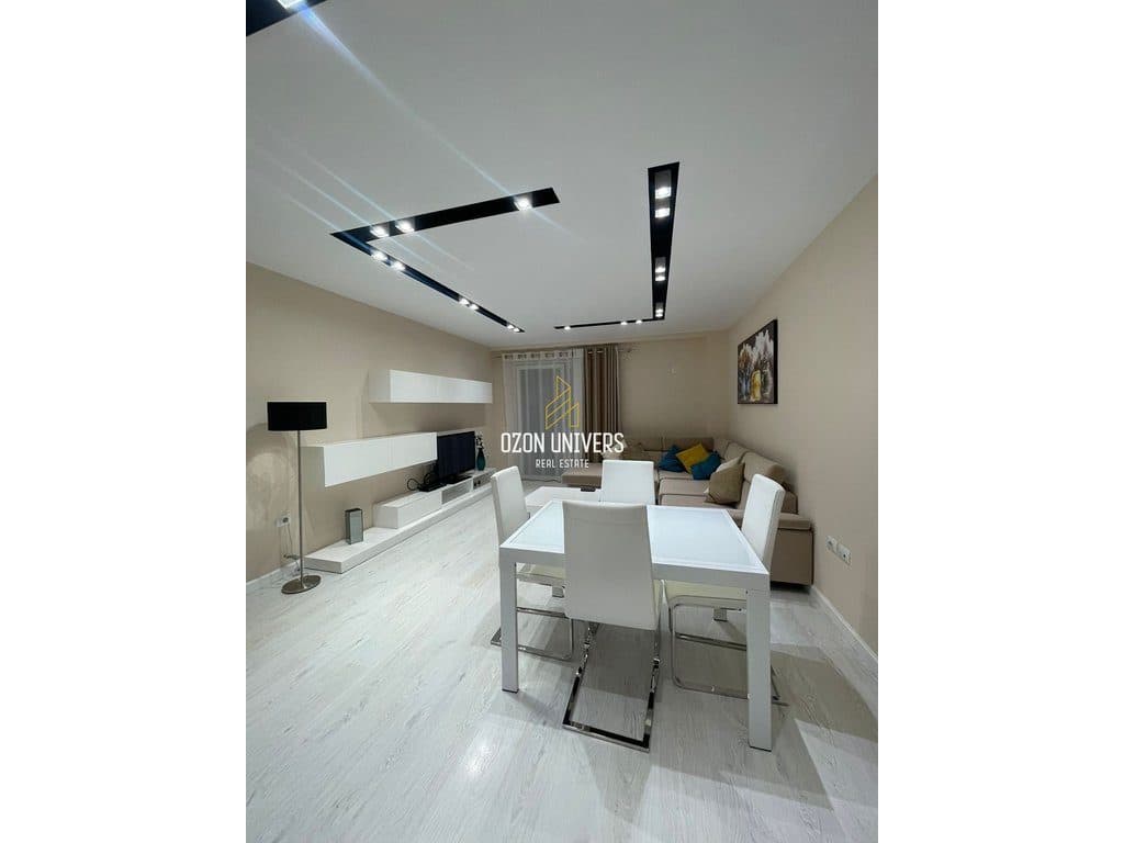 Apartament 3+1 me 2 garazhe për qira, tek Rezidenca Nova, Kodra e Diellit! 4