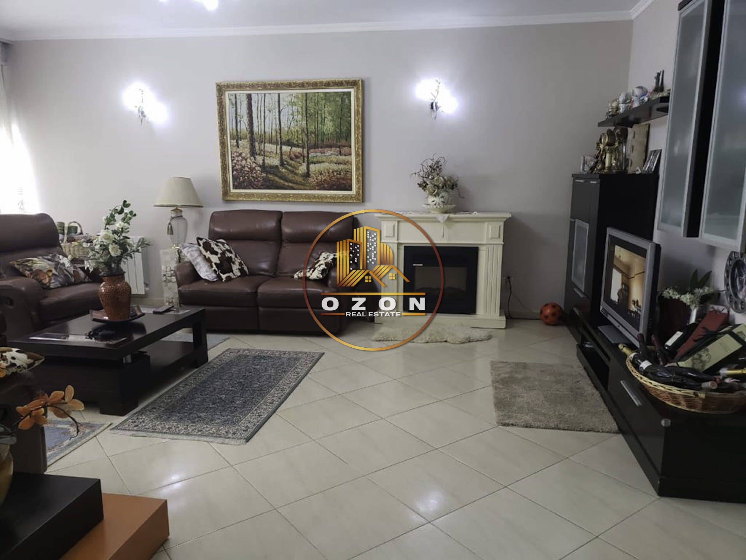 SHITET APARTAMENT 3+1+2 PRANE LIQENIT ARTIFICIAL!