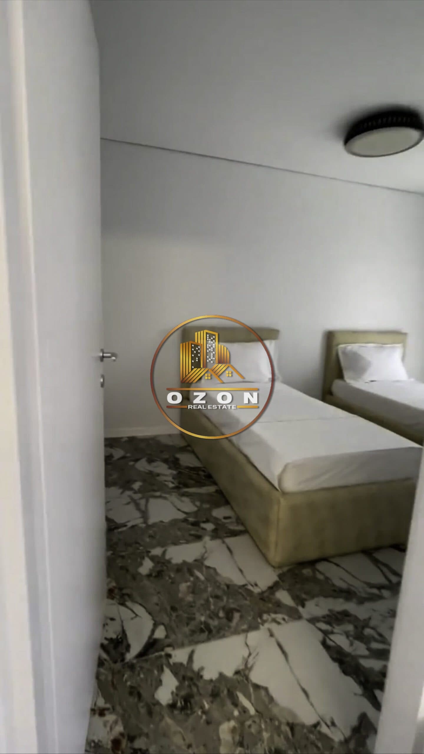 JEPET SUPER APARTAMENT ME QERA 2+1 TEK SAN PIETRO, GJIRI I LALZIT! 4