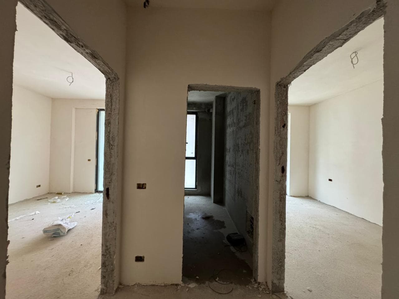 Apartament 1+1+Parkim për shitje tek Tulipan Residence, Mjull Bathore! 4