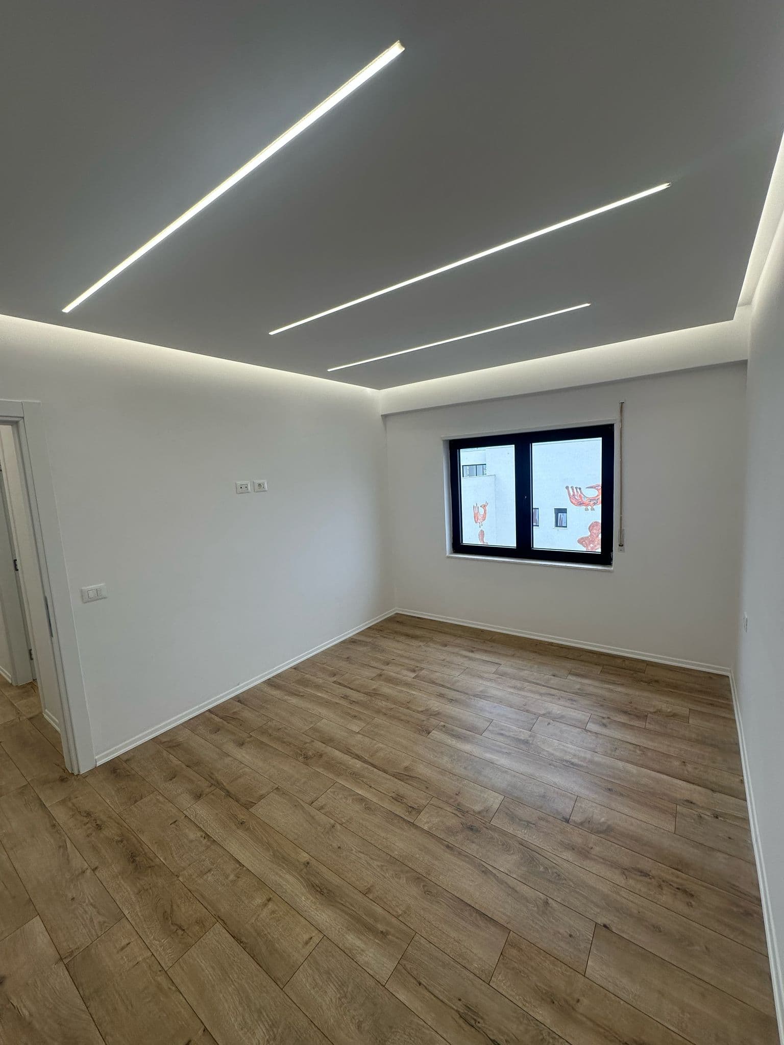 Apartament Per Shitje 1+1, Kodra e Diellit Tirane! 3