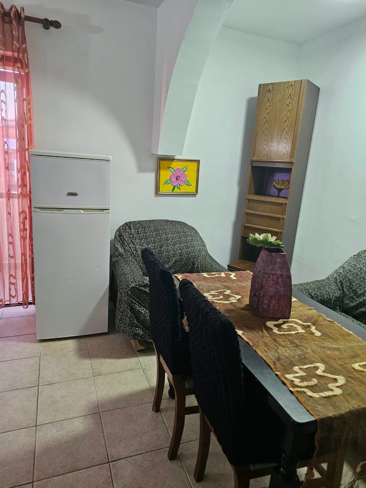 Apartament 1+1 për qira tek Varri i Bamit! 2