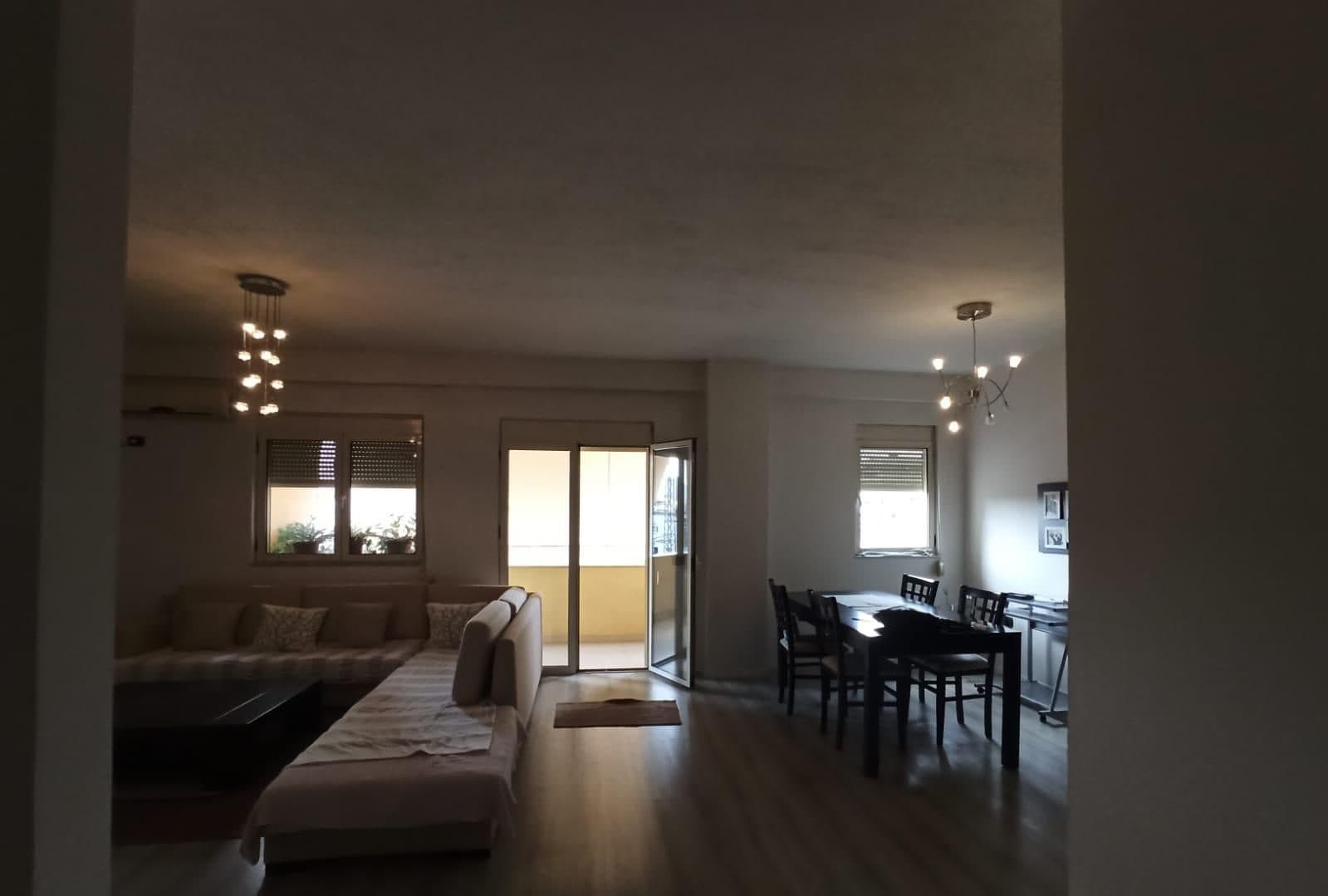 Shitet Apartament 2+1+2 Në Don Bosco! 3