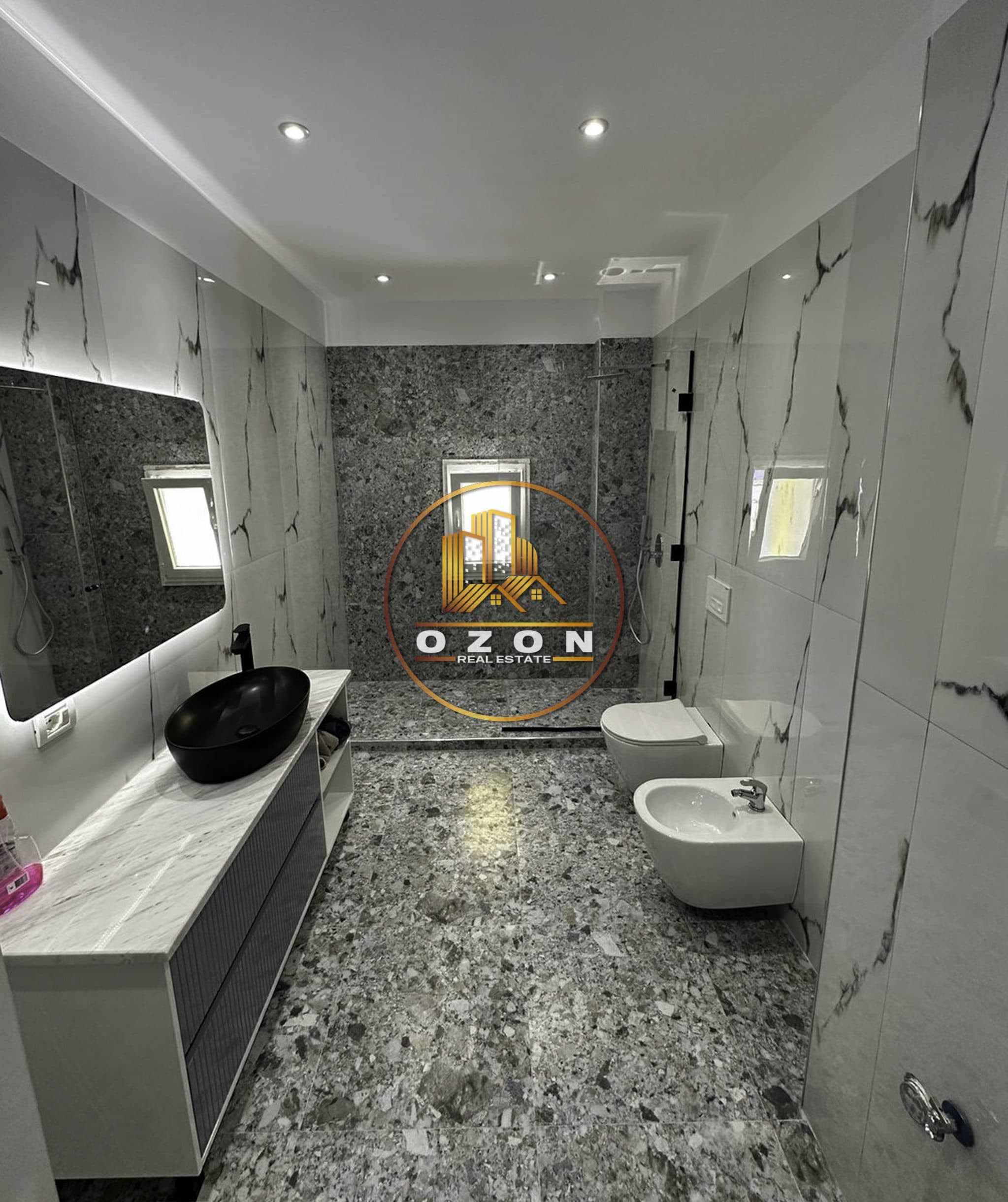JEPET ME QERA APARTAMENT 3+1+2 NE FARKE! 3