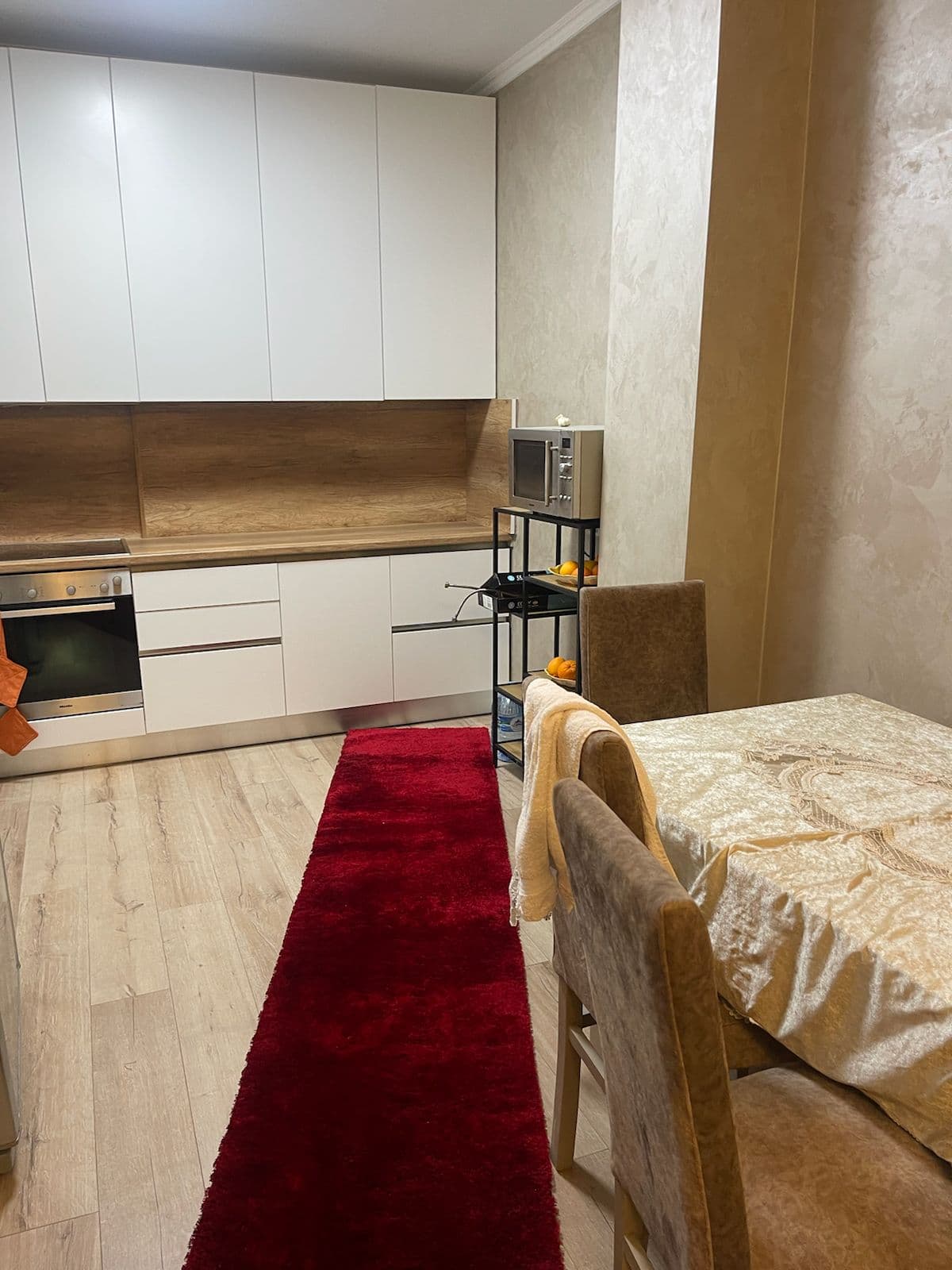 Apartament për Qira tek Kopshti Botanik! 3