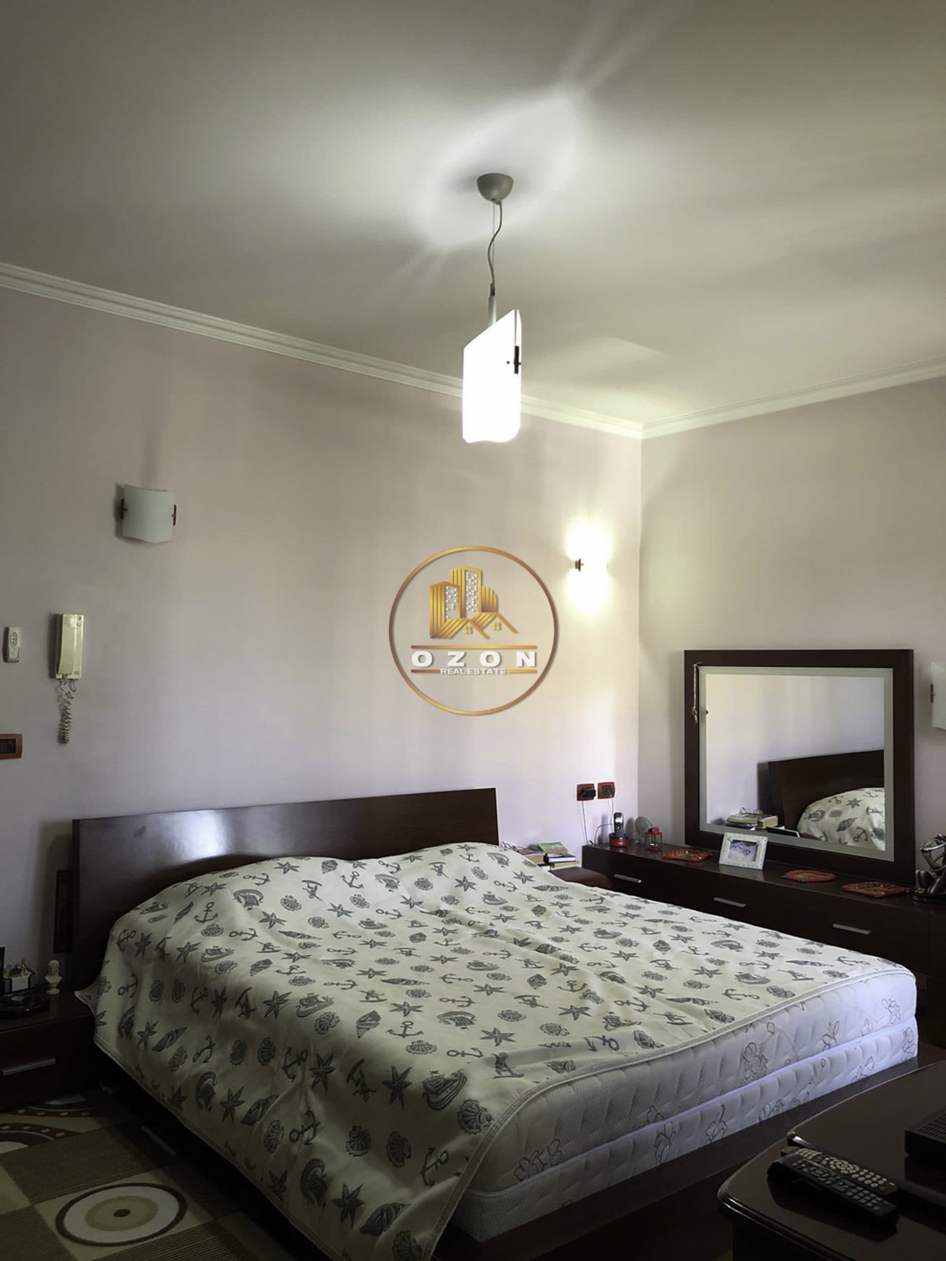 Jepet me qera apartament 3+1+2 .Adresa: Rruga “Andon Z. Cajupi” ,Bllok