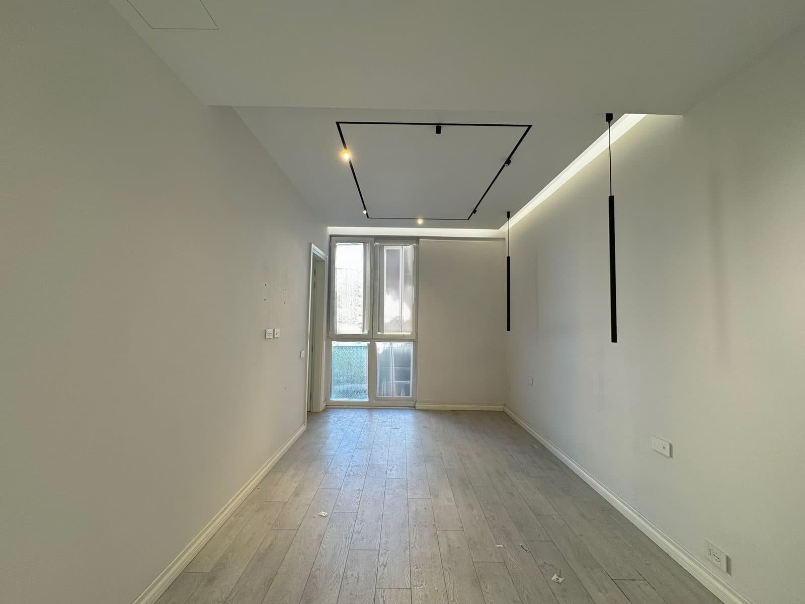Apartament 2+1+2 për Qira tek Nisharaku pranë Square 21! 4