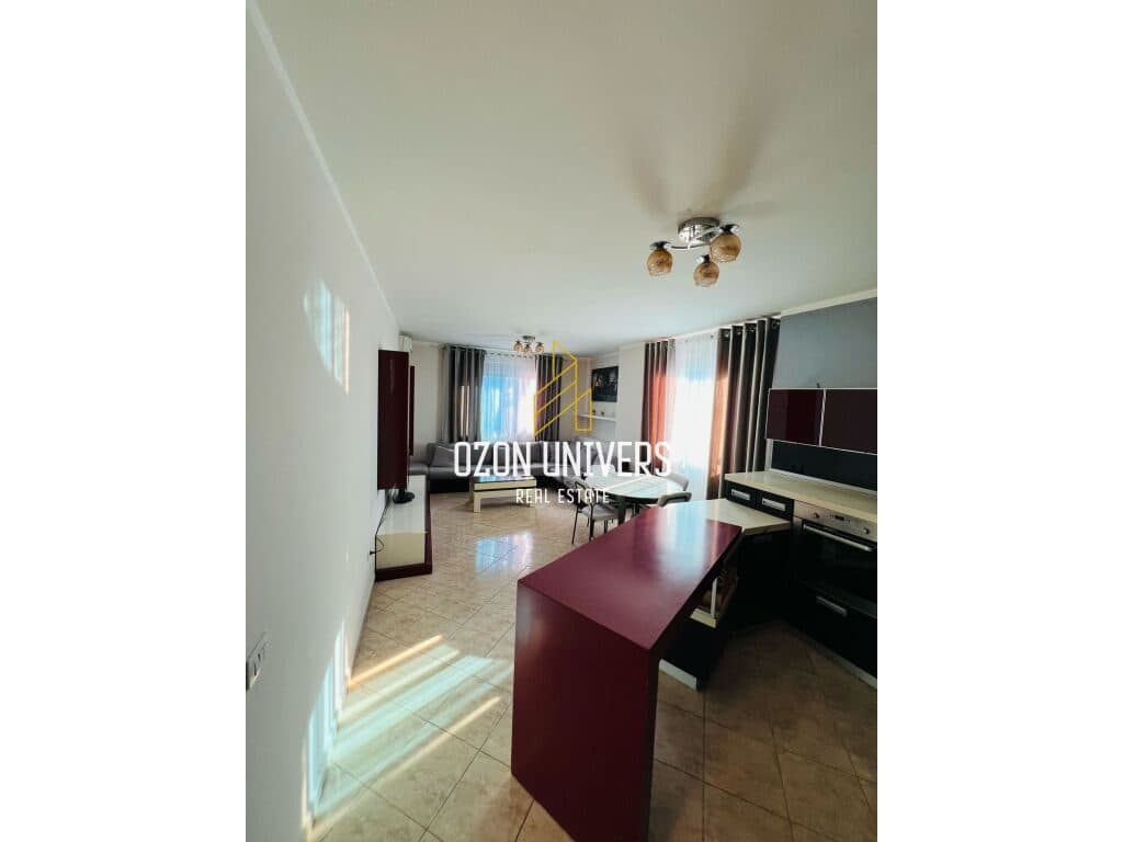 Apartament 2+1 Per Qira Tek Bulevardi i Ri! 2
