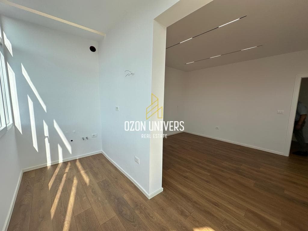 Apartament 1+1 për shitje, Bulevardi Gjergj Fishta, mbrapa Universitetit Mesdhetar ! 2