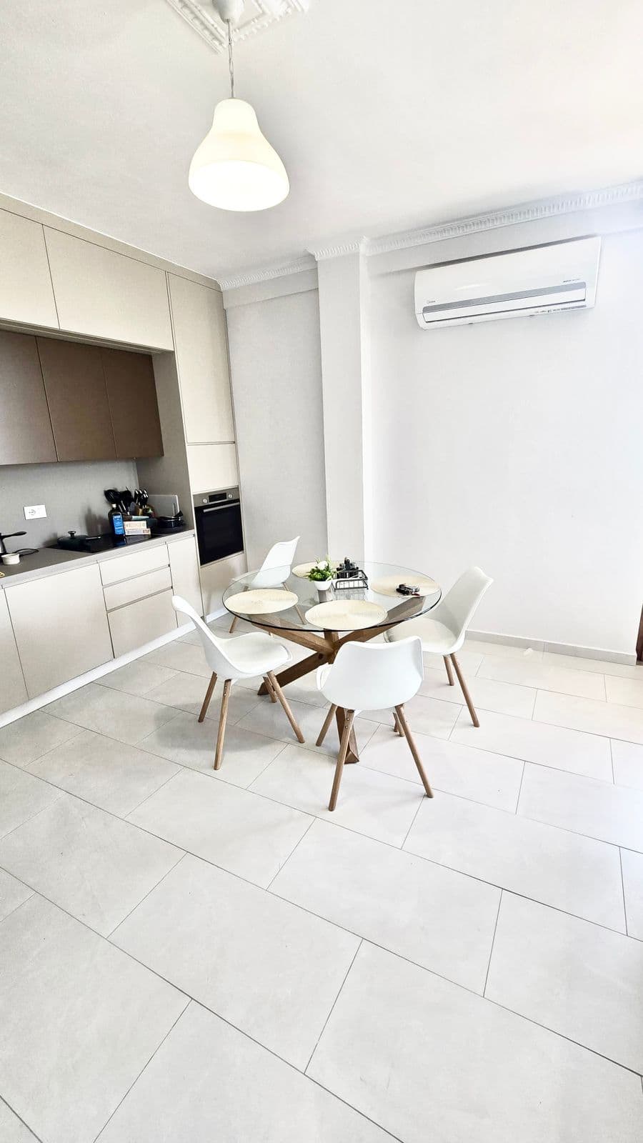 Apartament 3+1+2 për qira, Rruga Fuat Toptani, Depoja e Ujit! 2