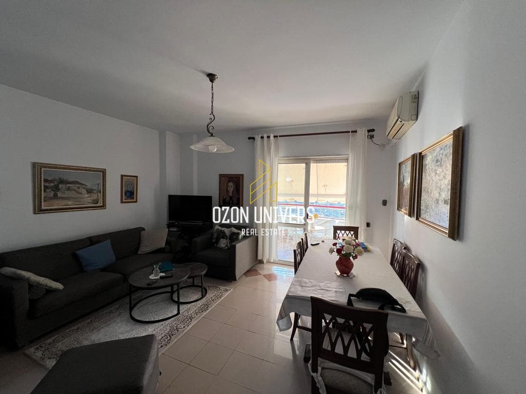 Apartament 2+1 me hipotekë për shitje, tek Pazari i Ri! 2