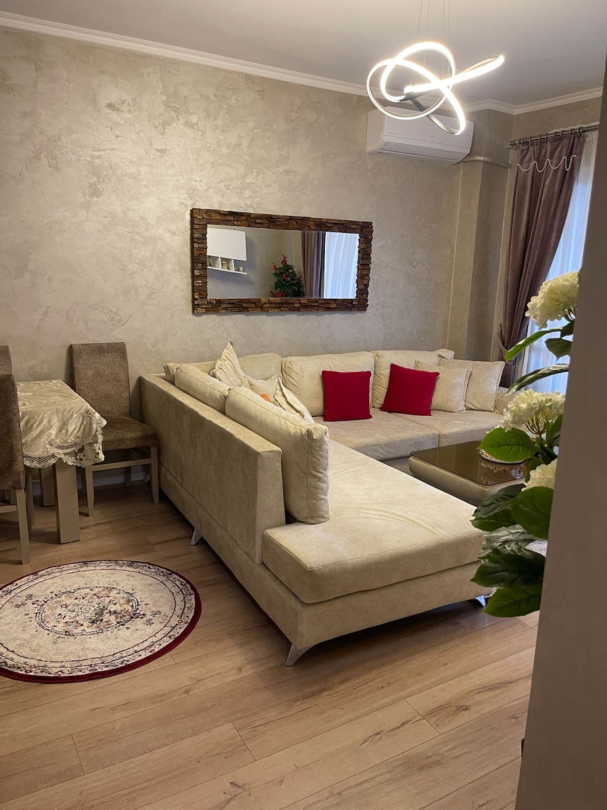 Apartament për Qira tek Kopshti Botanik!