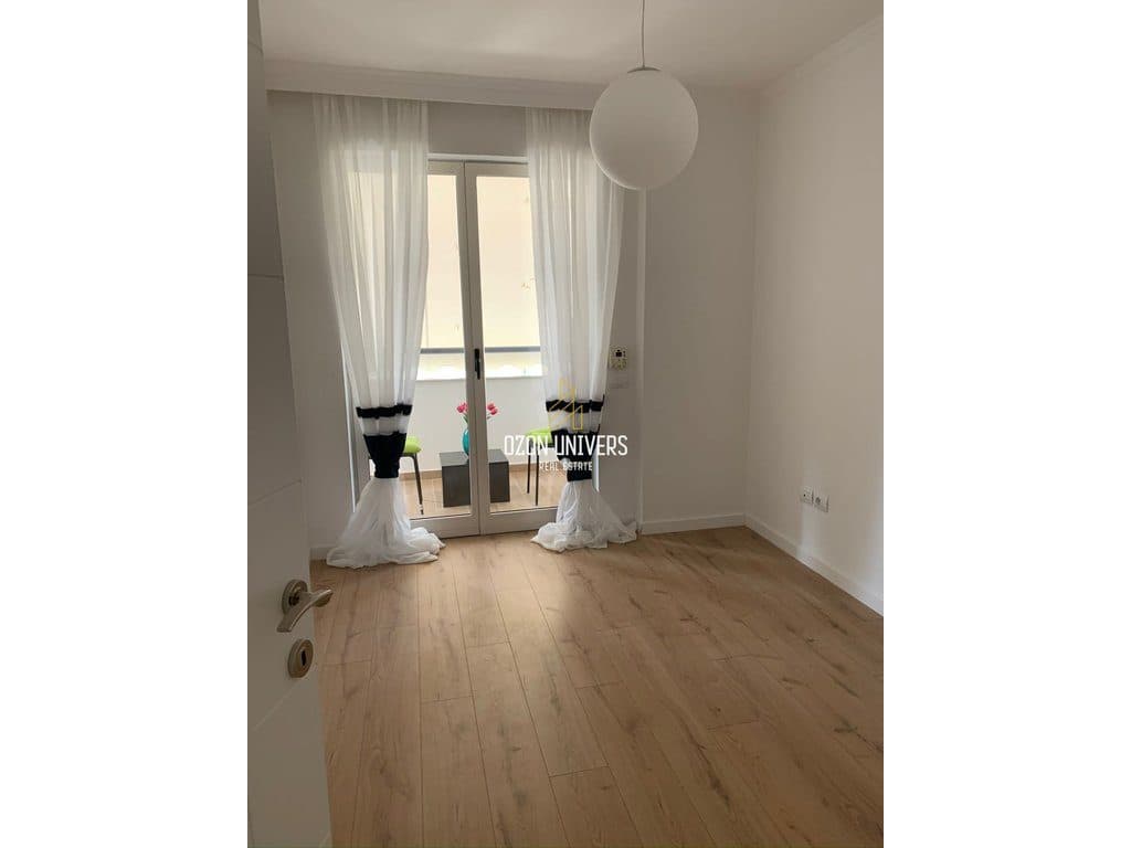 Apartament 2+1 për Qira, tek Rruga e Kosovarëve 4