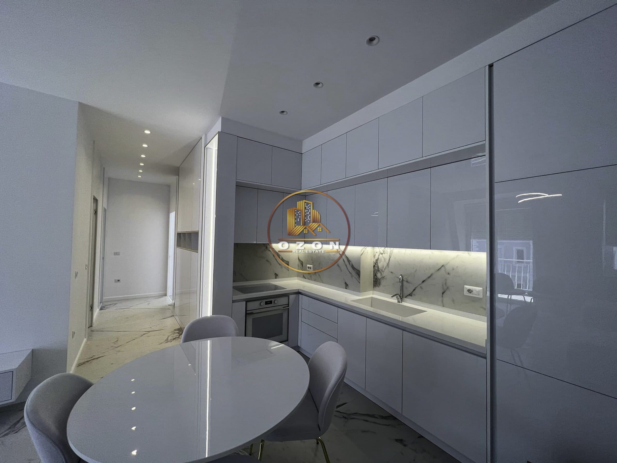 REZIDENCE NE TEG !! SHITET OSE JEPET ME QERA APARTAMENT 2+1 .