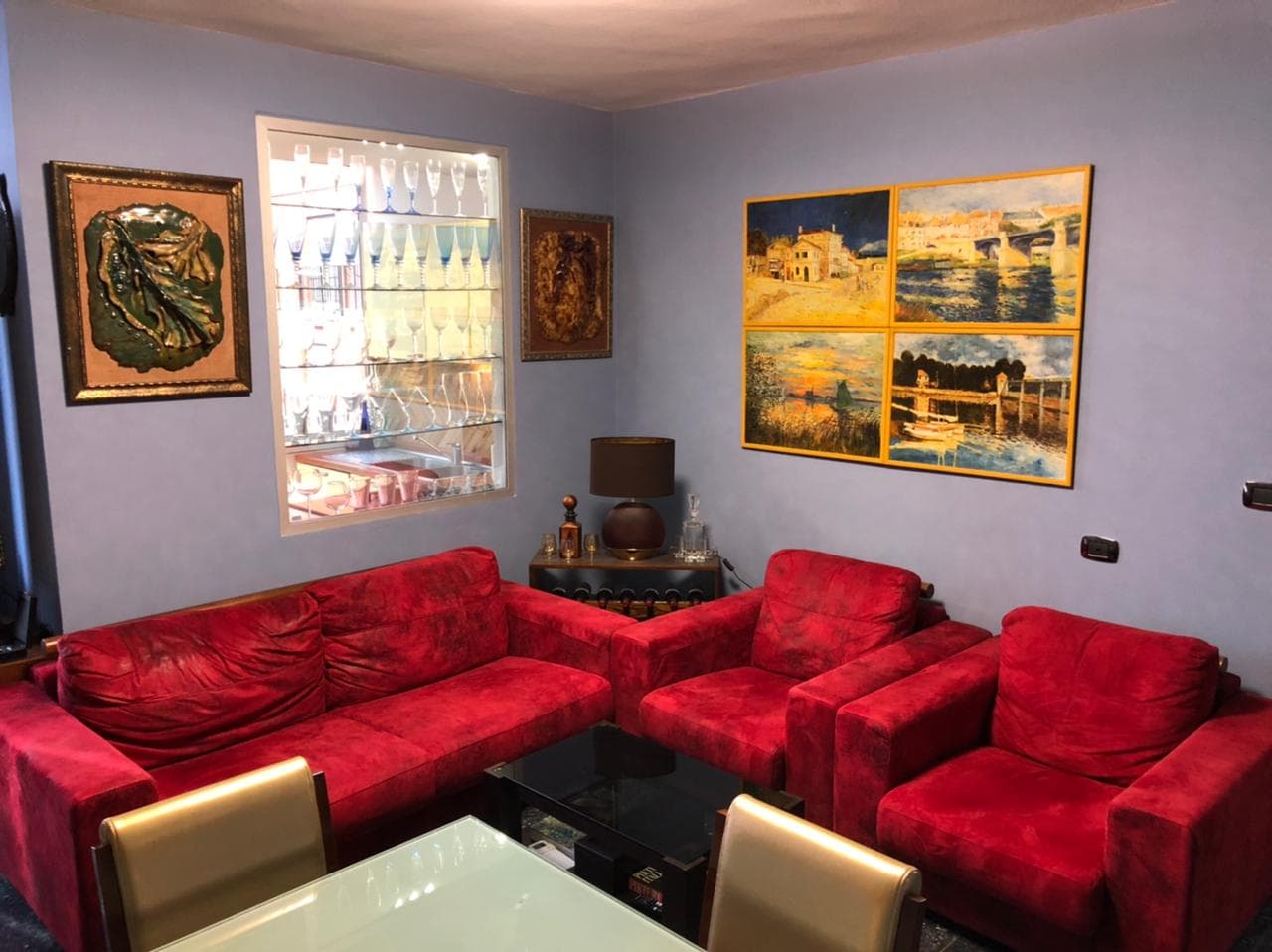Shitet apartament 2+1+2 me hipoteke tek 21 Dhjetori .