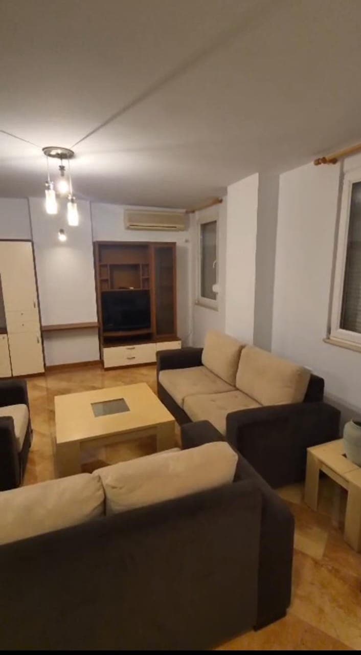 Apartament per Qira 3+1+2, Ish Ekspozita Tirane!