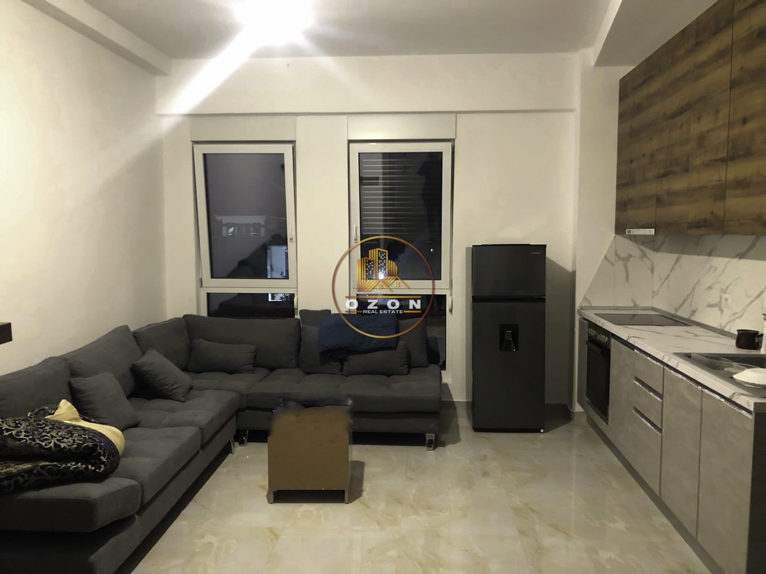 SHITET/QERA APARTAMENT 2+1. ADRESA : KOMPLEKSI KONTAKT !