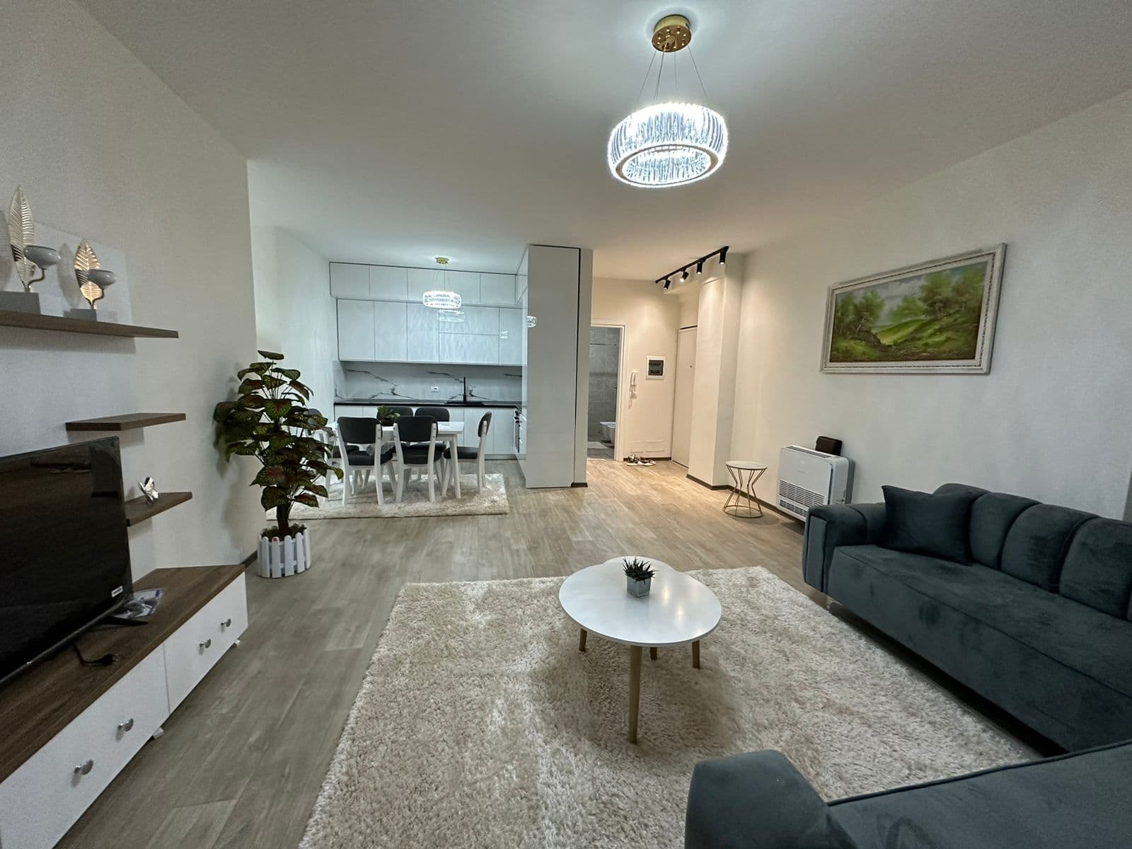 Apartament 2+1+2 i me qera tek Fz Construction, Liqeni i Thatë! 2