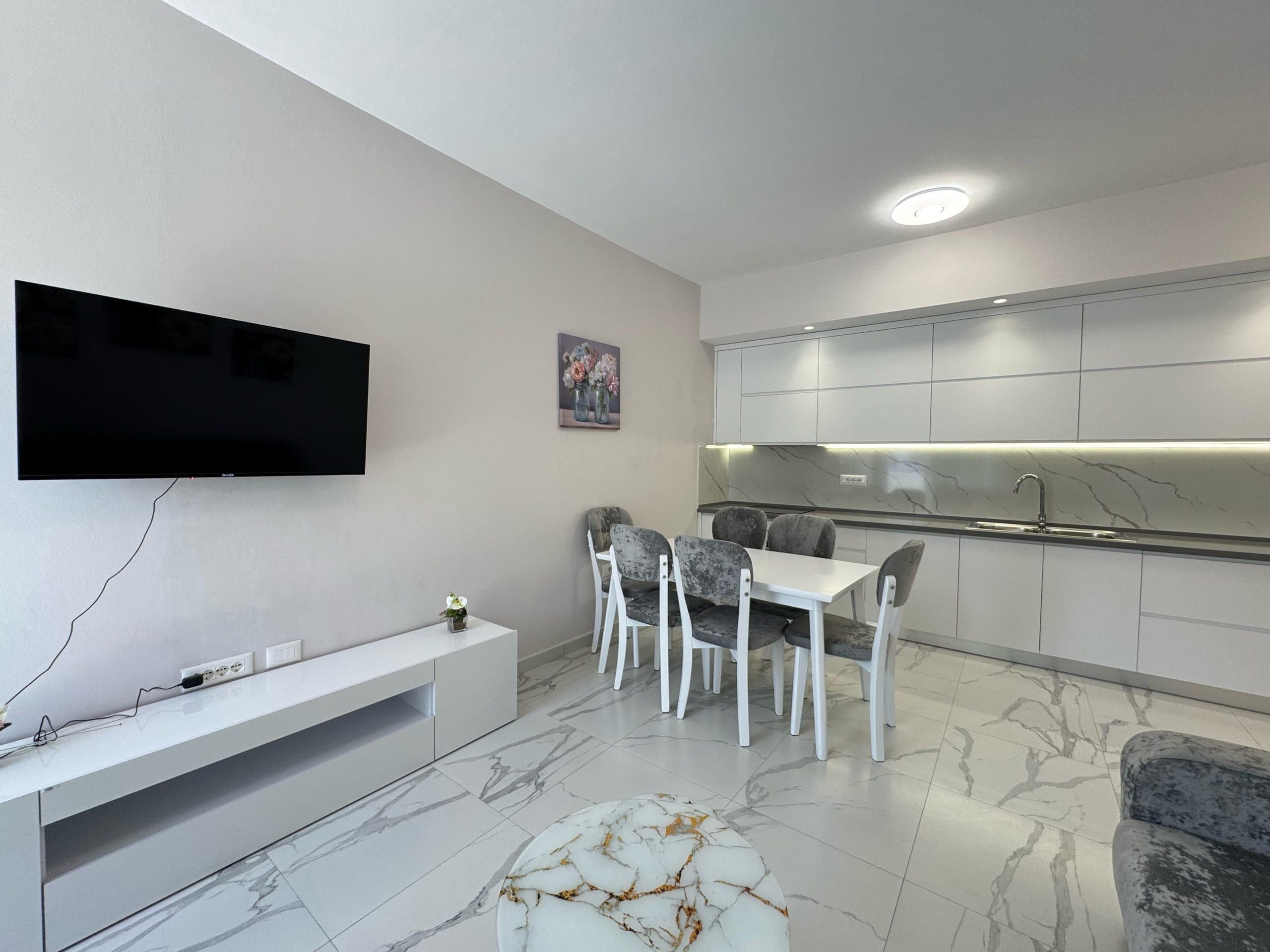 Apartament 2+1+parking për qira - Ish Fusha e Aviacionit! 3