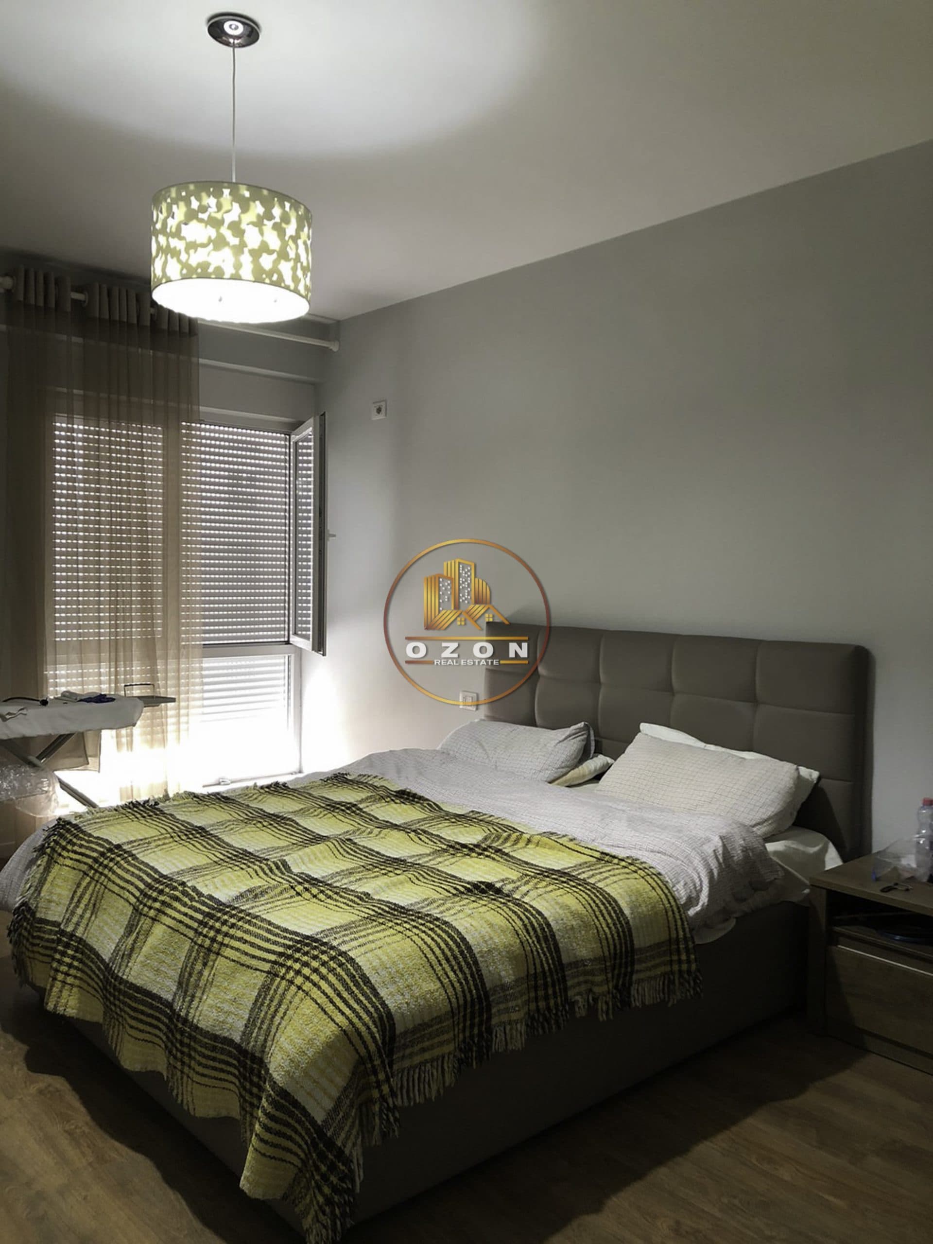 JEPET ME QERA APARTAMENT 2+1+2 TEK KOMPLEKSI KONTAKT !