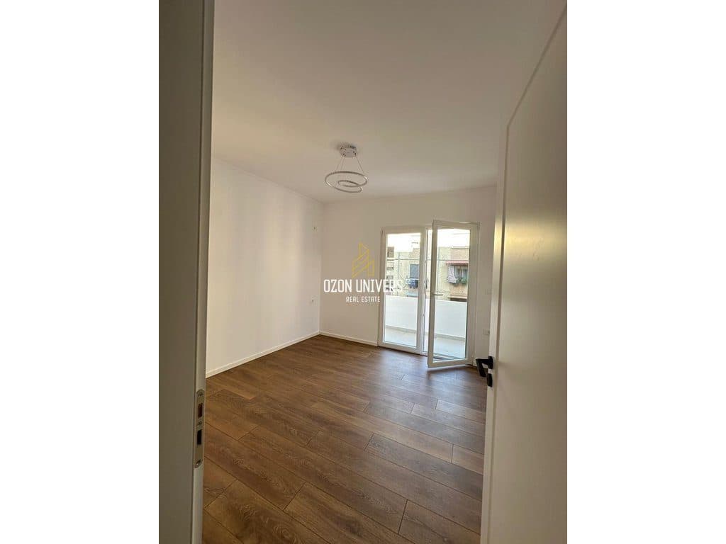 Apartament 1+1 në shitje tek Rruga Kongresi i Manastirit 2