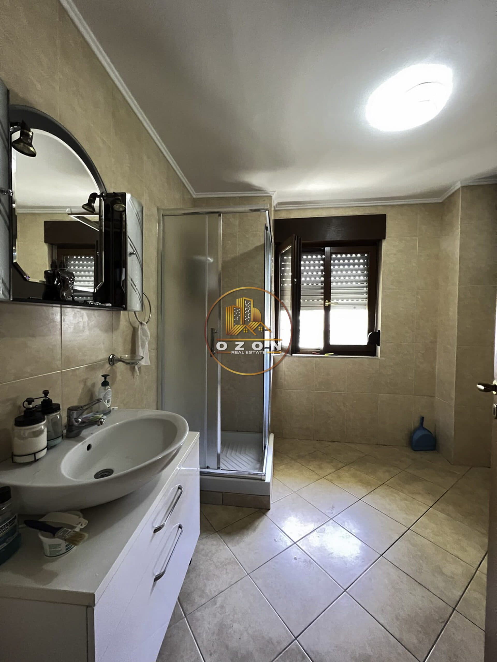 APARTAMENT 2+1 ME QERA PER BANIM/ZYRA TEK 9 KATESHET ! 2