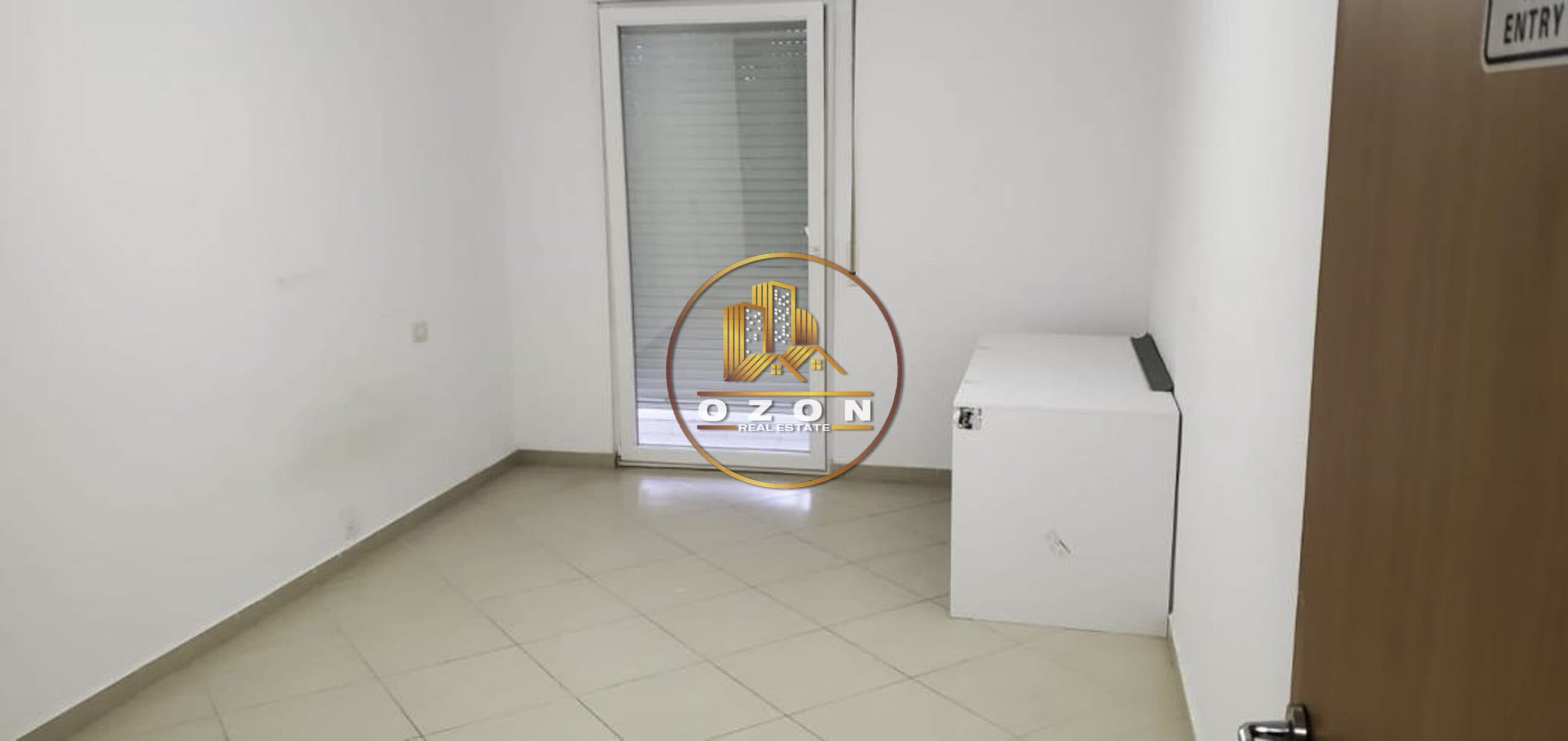 JEPET ME QIRA APARTAMENT 2+1+2 TUALETE, NE KOPSHTIN ZOOLOGJIK!