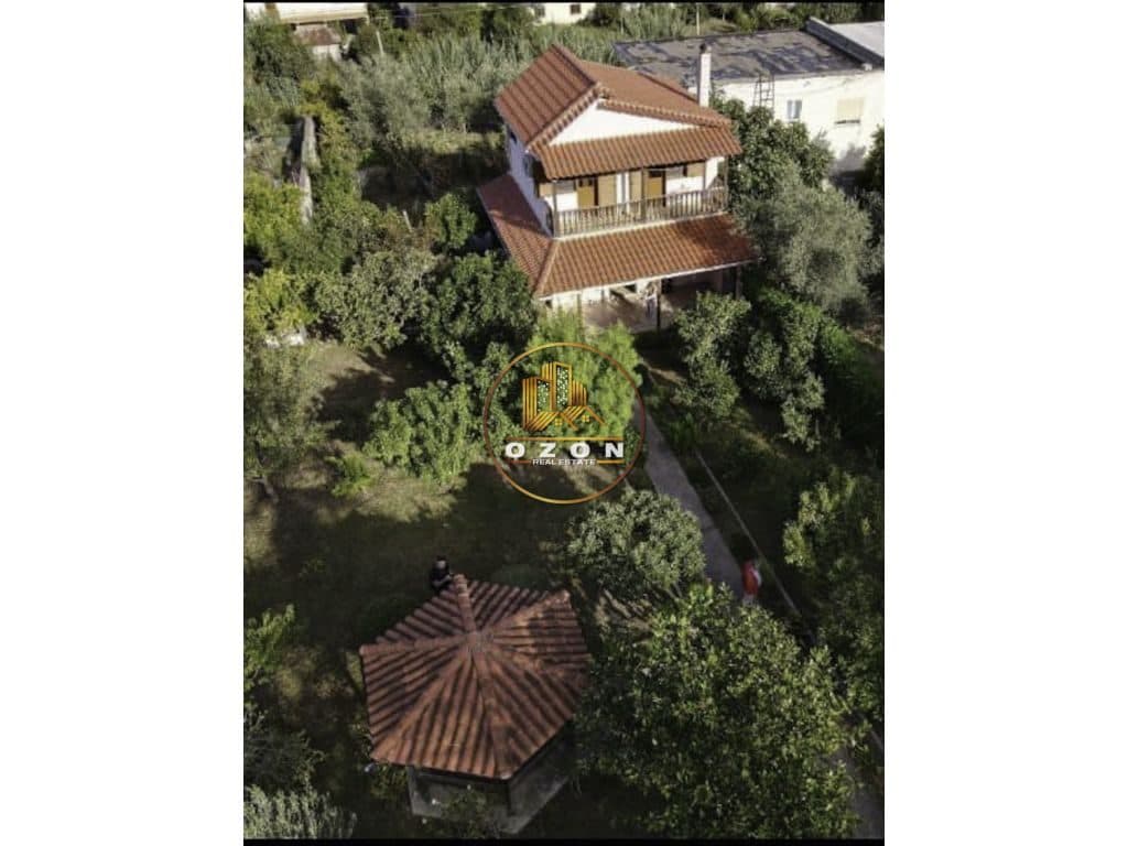 SHITET VILE 2 -KATESHE DHE TRUALL 700 m2 TEK PARKU KOMBETAR, PYLLI I LEVANIT, FIER!