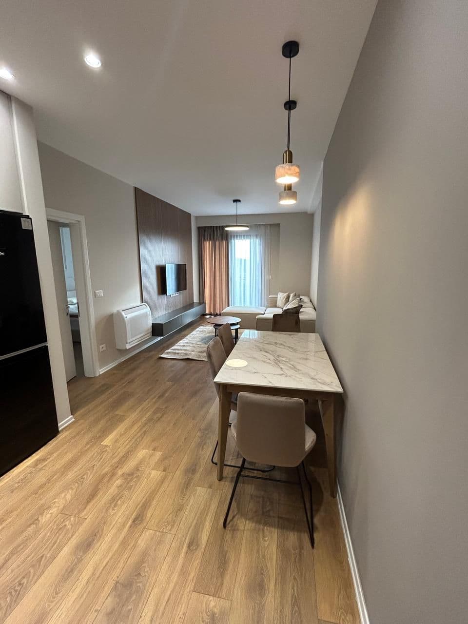 Apartament 1+1 për Qira, tek Tirana Garden Building! 3