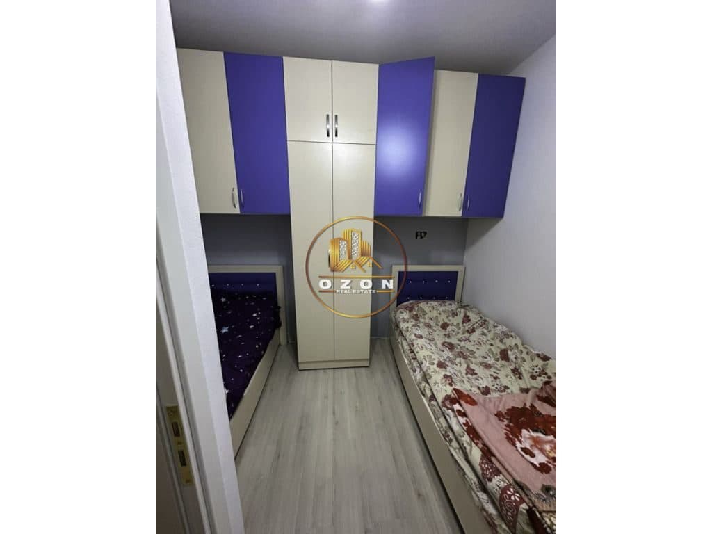 SHITET APARTAMENT 2+1 TEK XHAMIA, KOPSHTI BOTANIK! 3