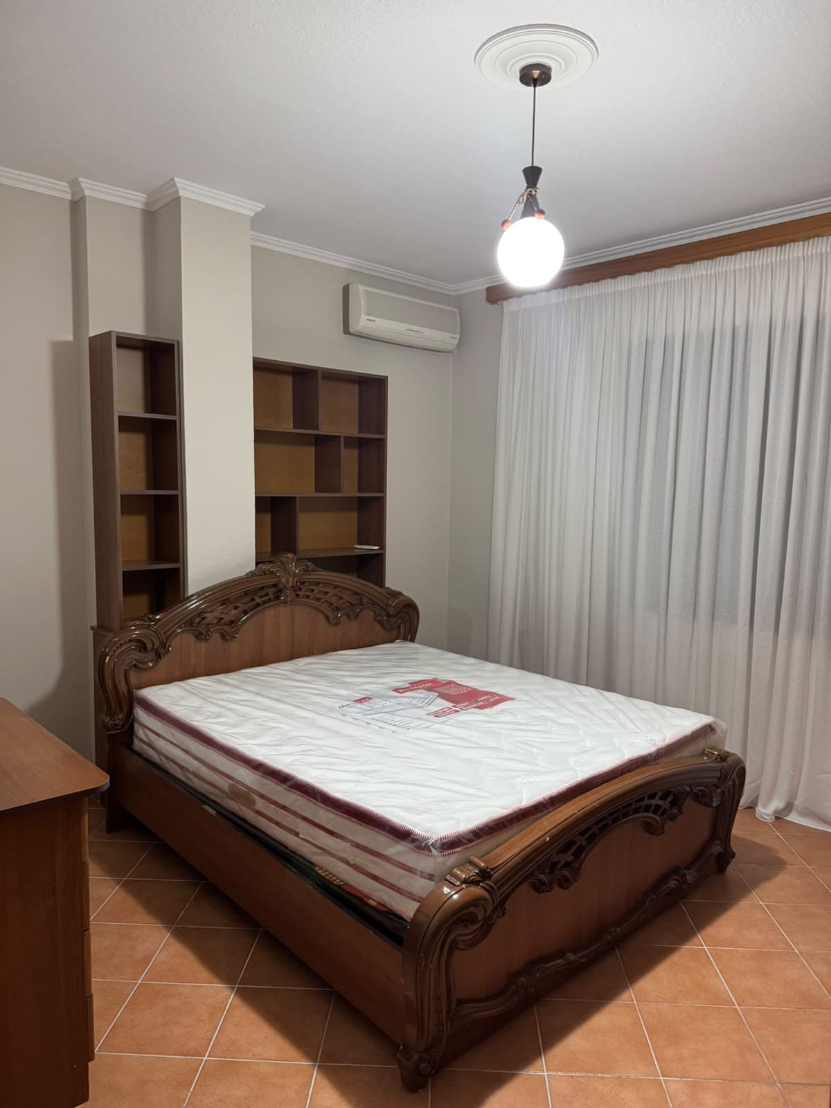 Apartament 1+1 për qira në Kinostudio! 3