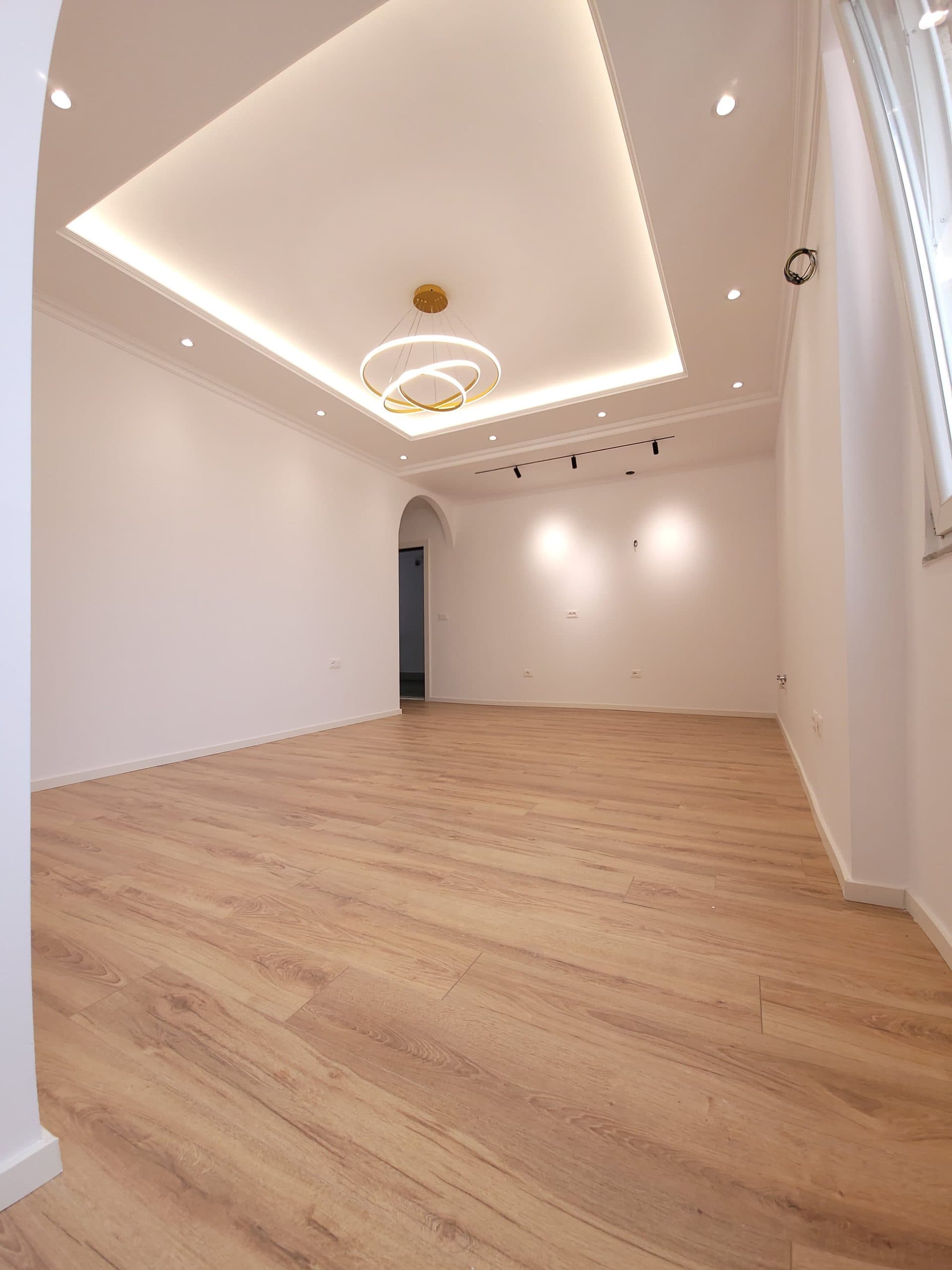 Apartament 1+1 për shitje tek Zogu i Zi ! 2