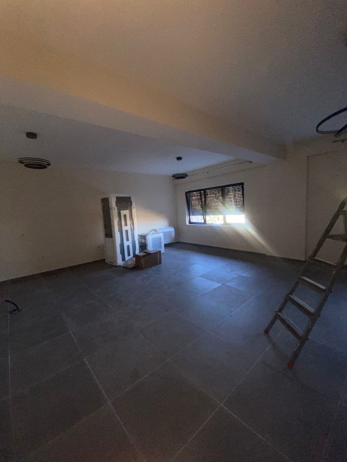 JEPET ME QIRA APARTAMENT 2+1+2+GARDEROBE, TEK REZIDENCA KODRA E DIELLIT! 3