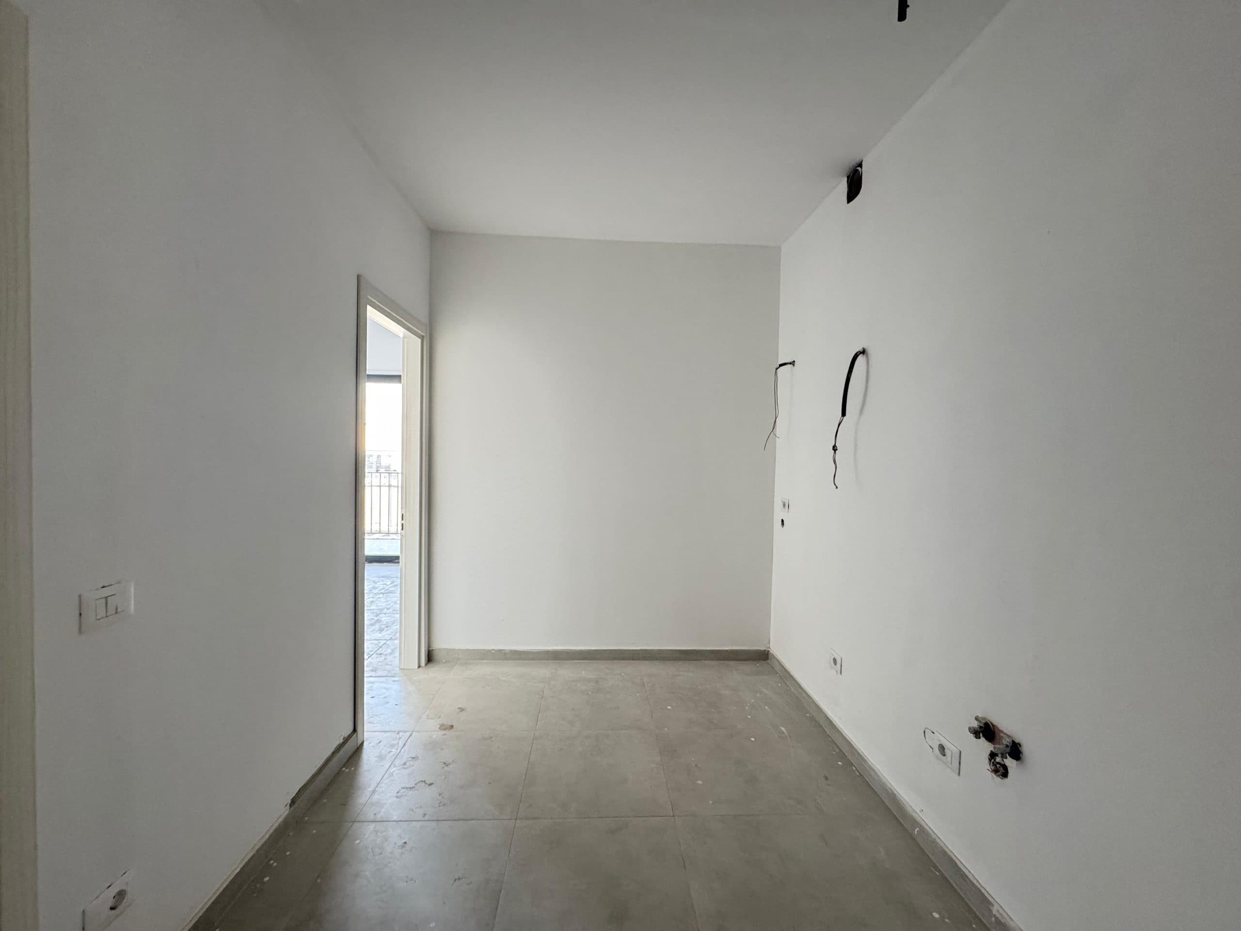 Studio-Apartament për shitje në Myslym Shyr! 2