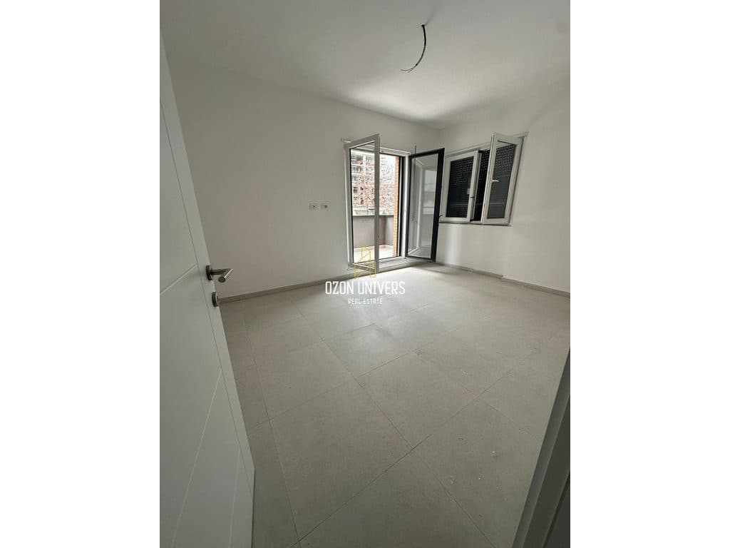 Apartament me qira për banim ose biznes, te Bulevardi i Ri! 2