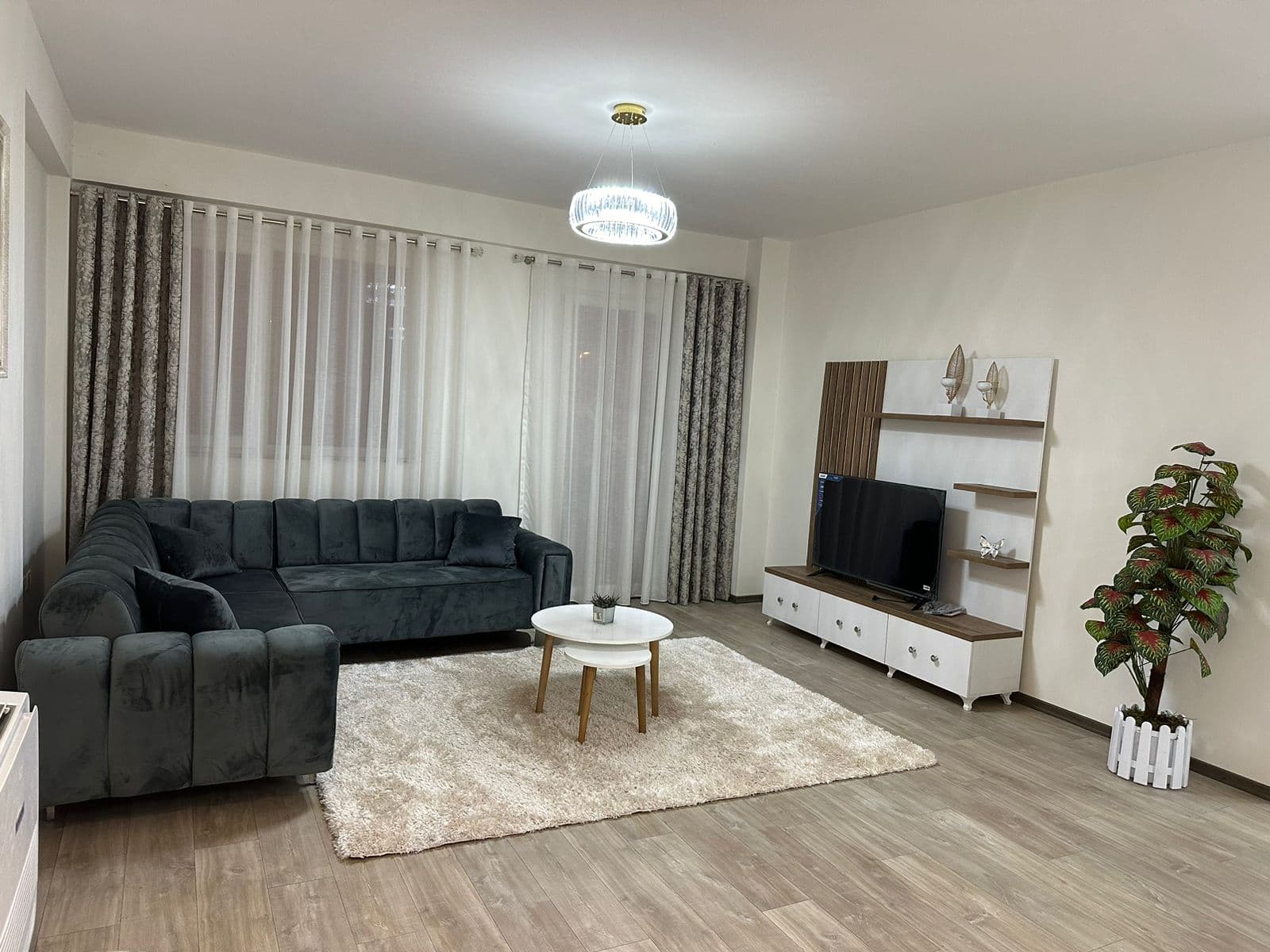 Apartament 2+1+2 i me qera tek Fz Construction, Liqeni i Thatë!