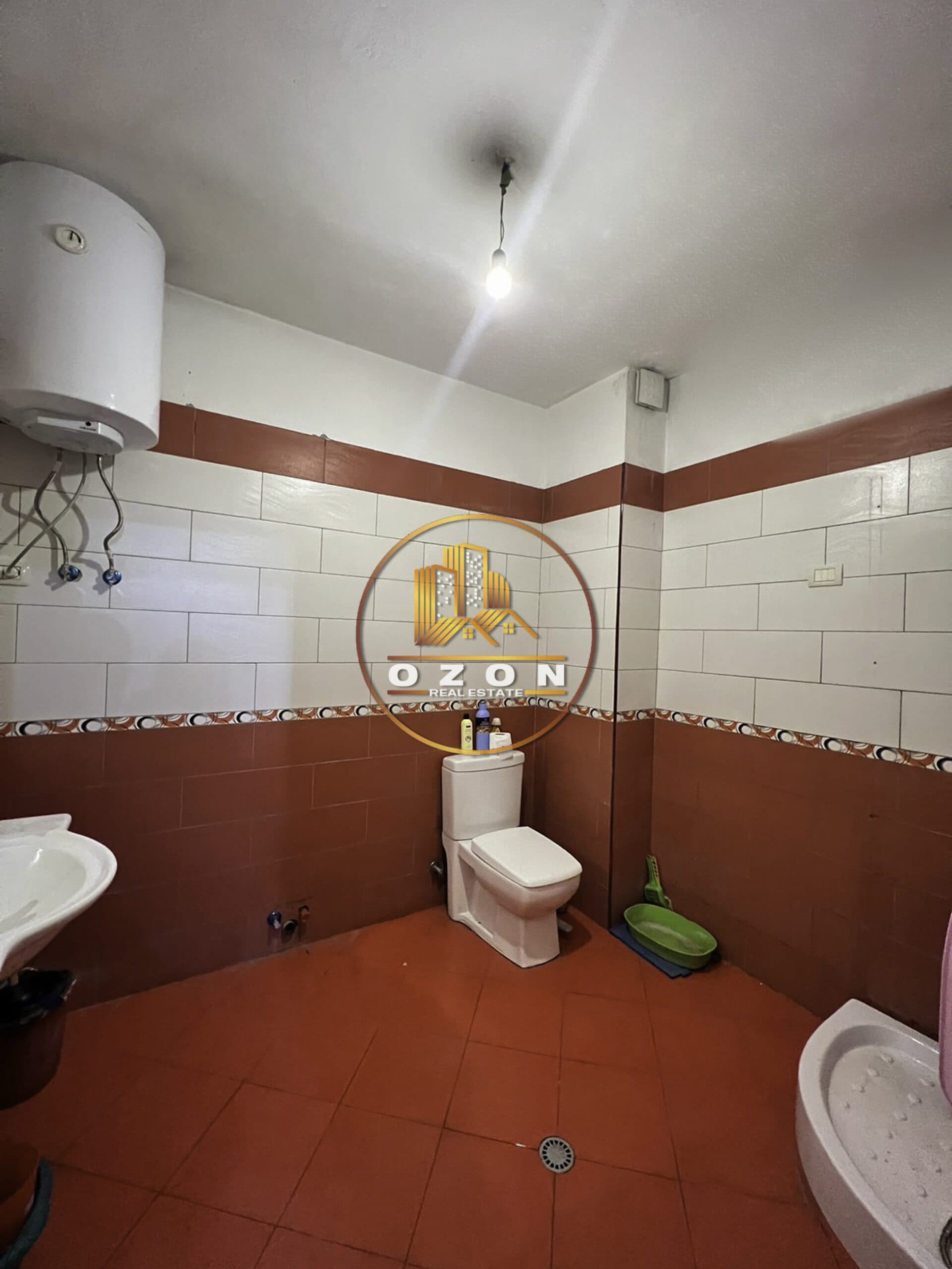 JEPET ME QIRA APARTAMENT 2+1 PER BIZNES, NE MYSLYM SHYR!