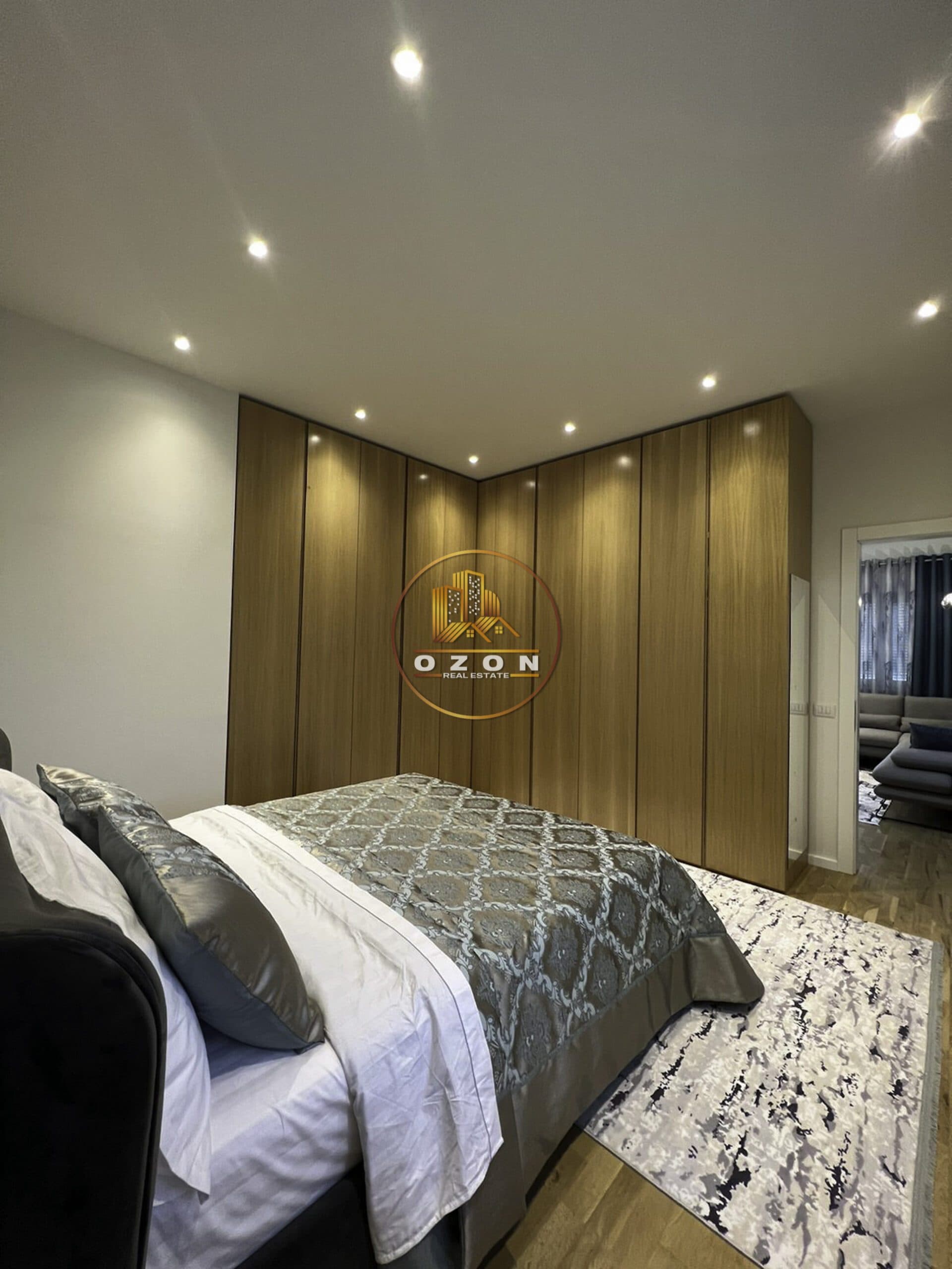 JEPET ME QERA SUPER APARTAMENT 2+1+2+1POST PARKIMI PRANE TEG ! 4