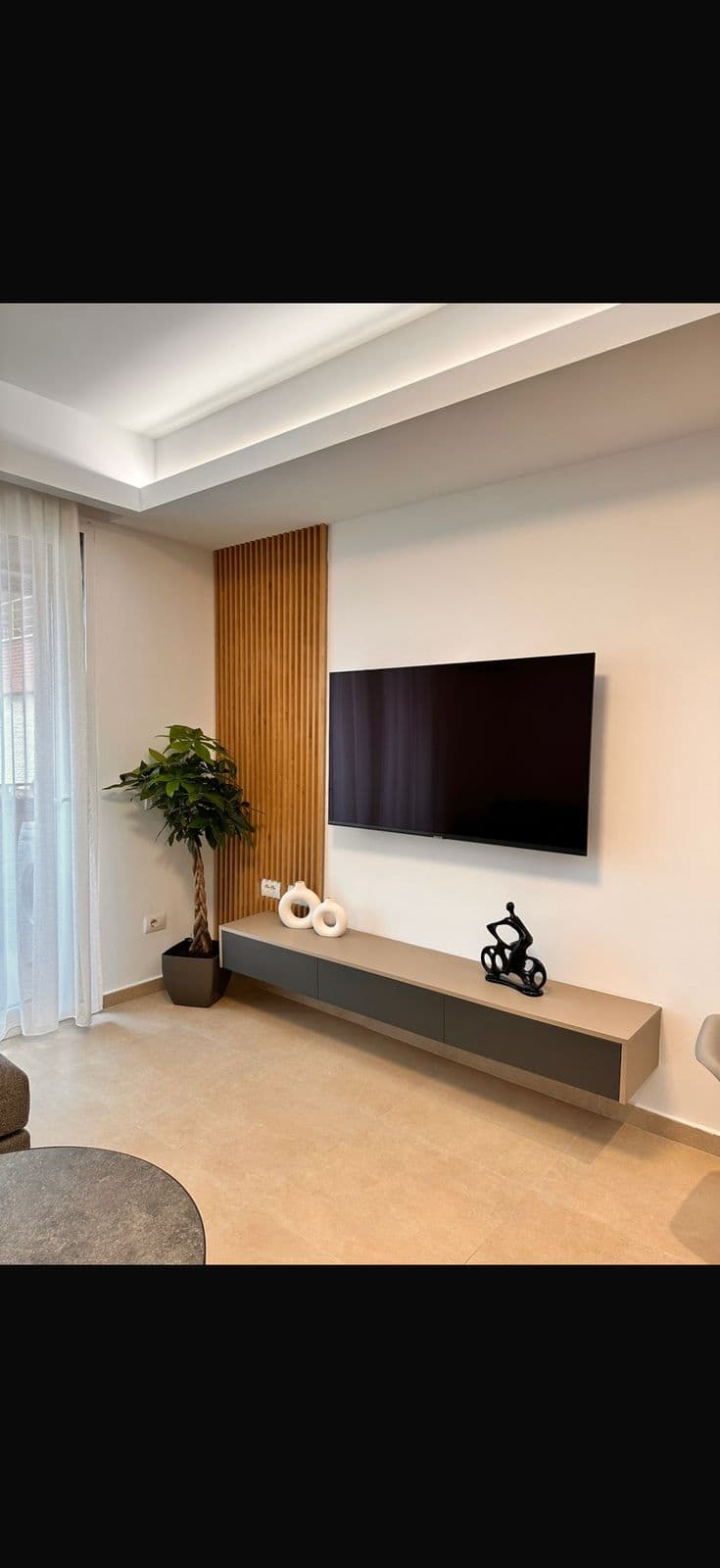 Apartament 1+1 per qira ne Myslym Shyri ! 2