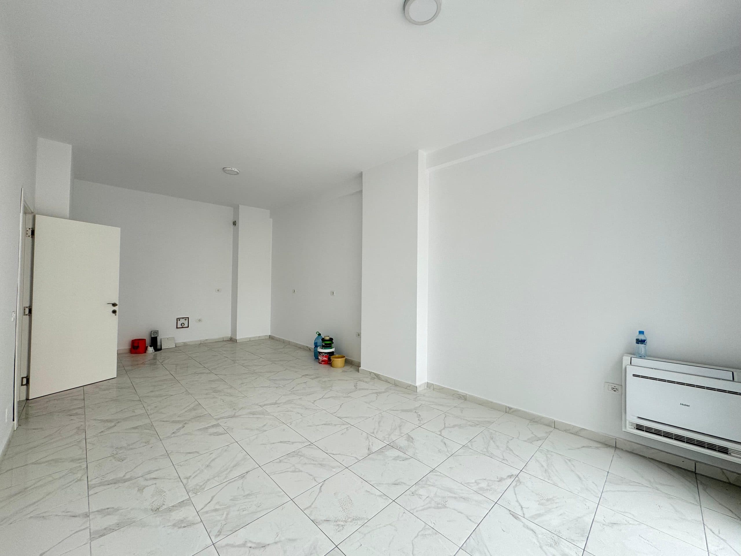 Apartament 3+1+2 për Shitje tek Nisharaku pranë Square 21! 3