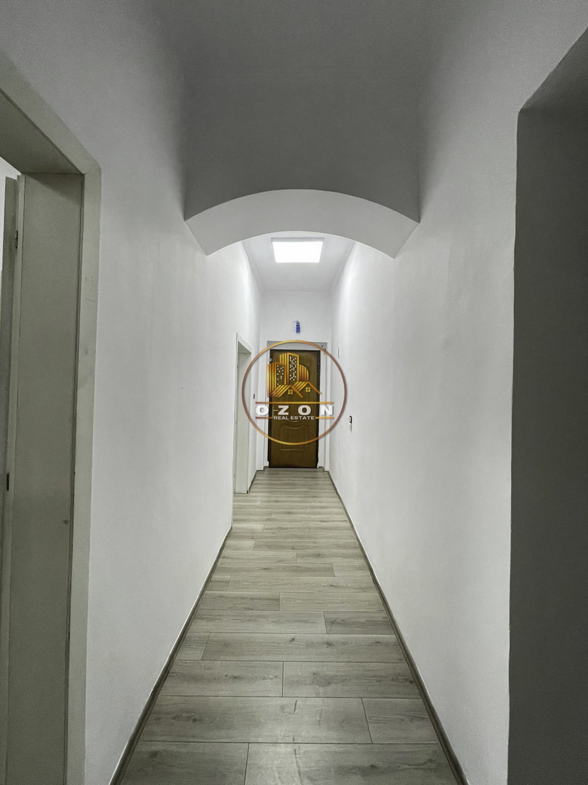 SHITET/QERA APARTAMENT 2+1 PRANE KINEMA AGIMI !