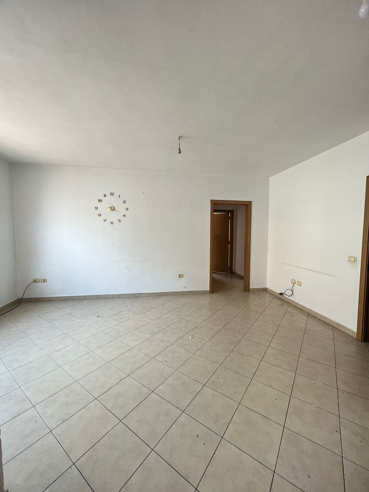 JEPET ME QERA APARTAMENT 2+1+2 BOSH, PRANE VILES L , ASTIR! 3