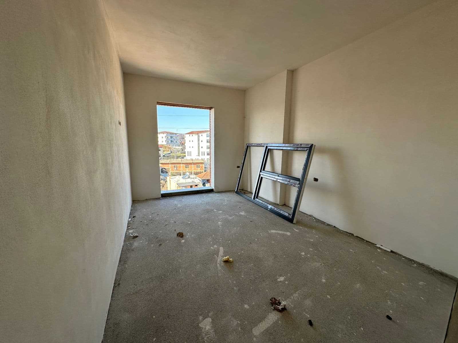 Apartament 2+1 për shitje tek Bridge Side Residence, Paskuqan! 3