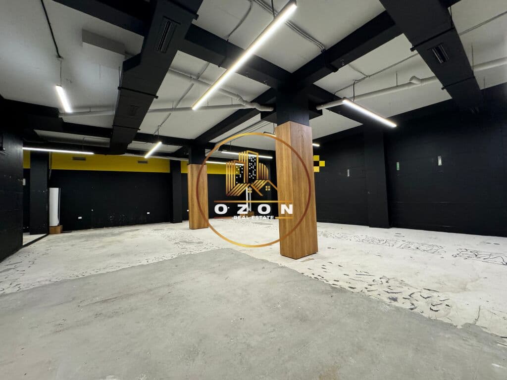 Ambient biznesi për qira ,750 m2, tek Rruga e Elbasanit! 2
