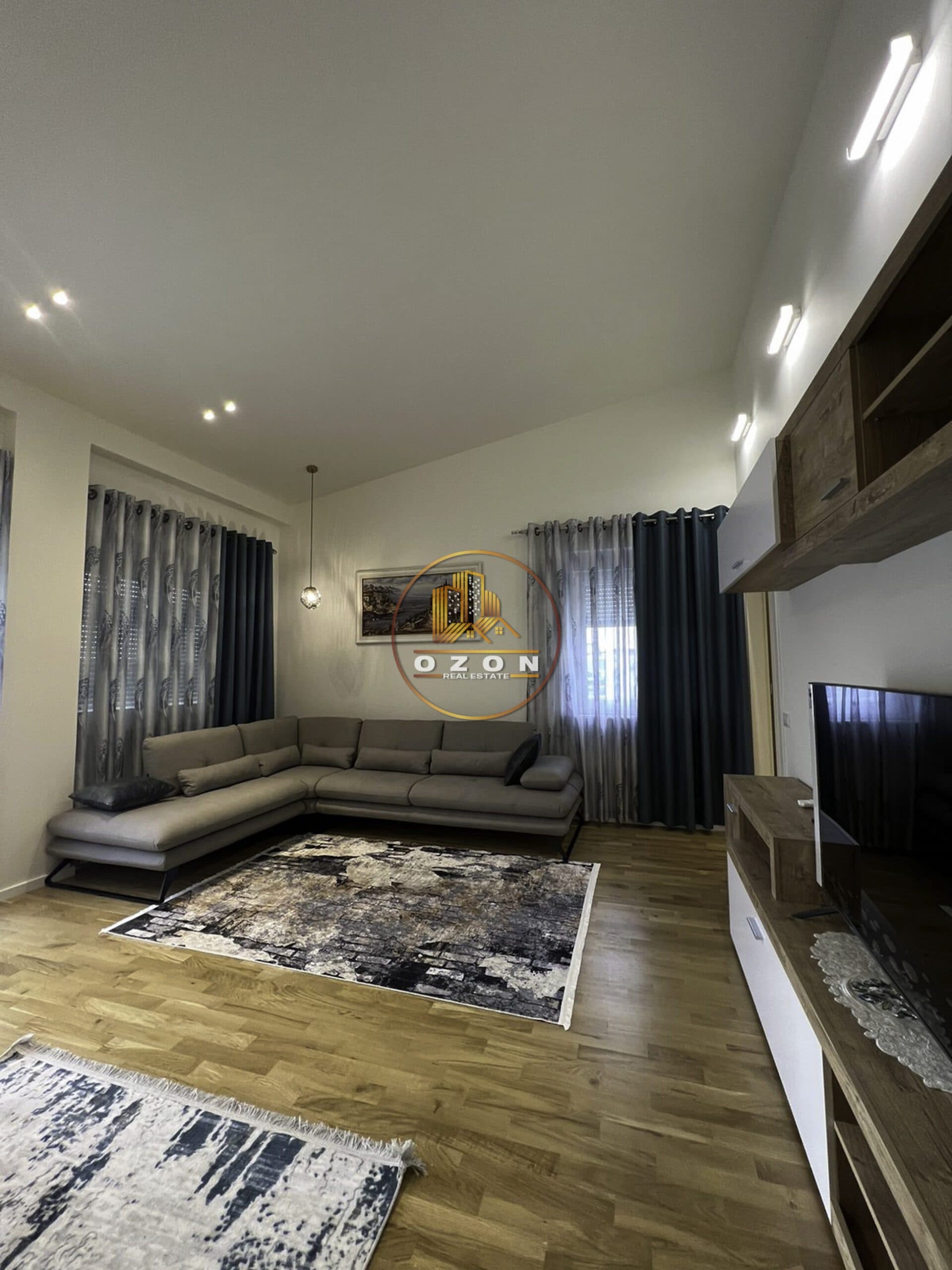JEPET ME QERA SUPER APARTAMENT 2+1+2+1POST PARKIMI PRANE TEG !