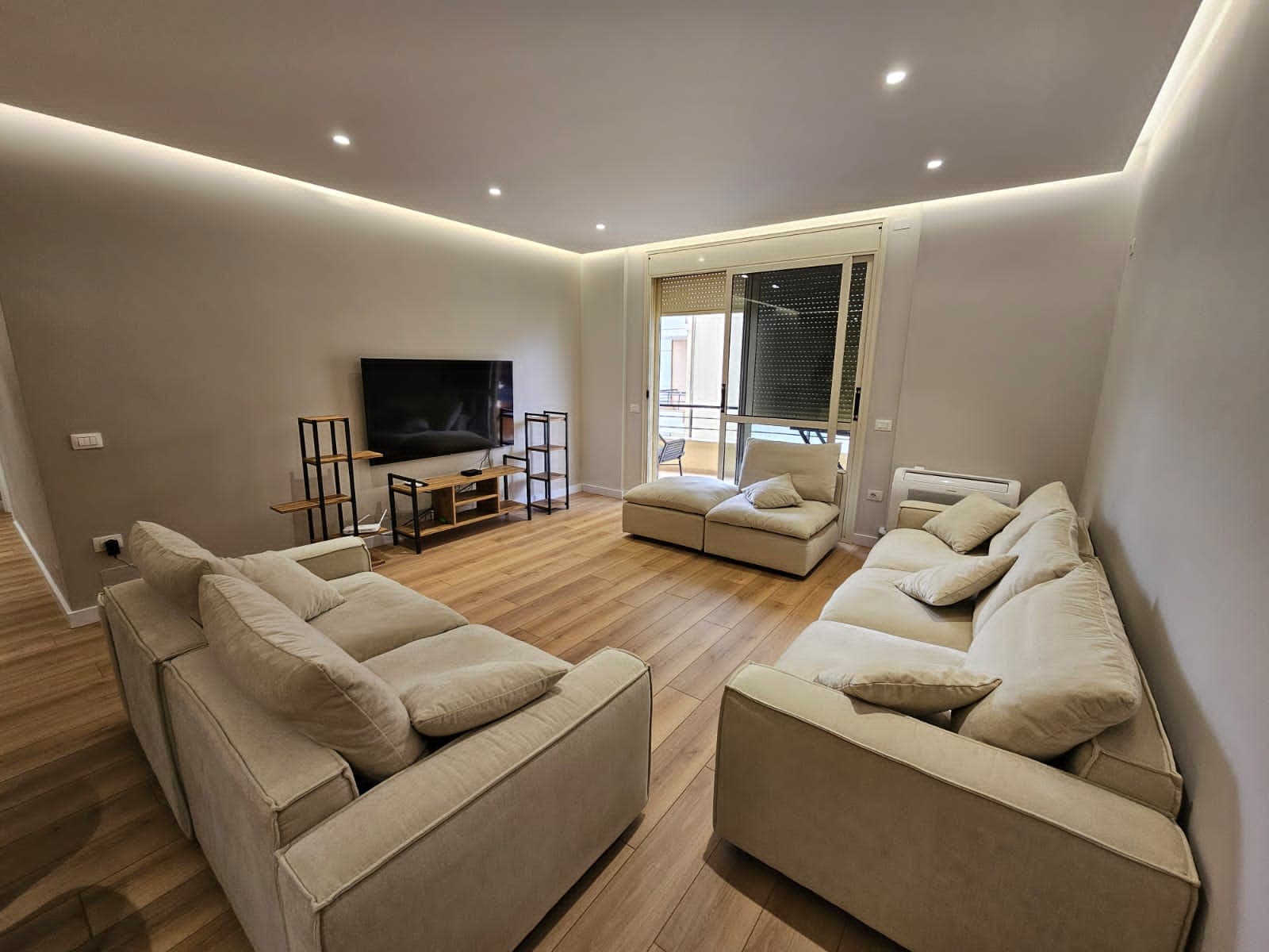 Apartament në Shitje tek Bulevardi Ismail Qemali,Vlorë! 2