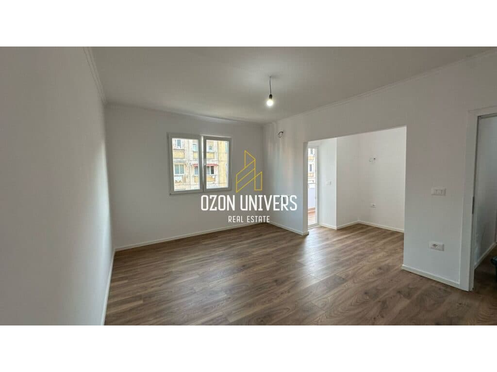 Shitet Apartament 2+1 tek Ish Parku, Rruga e Kavajës!