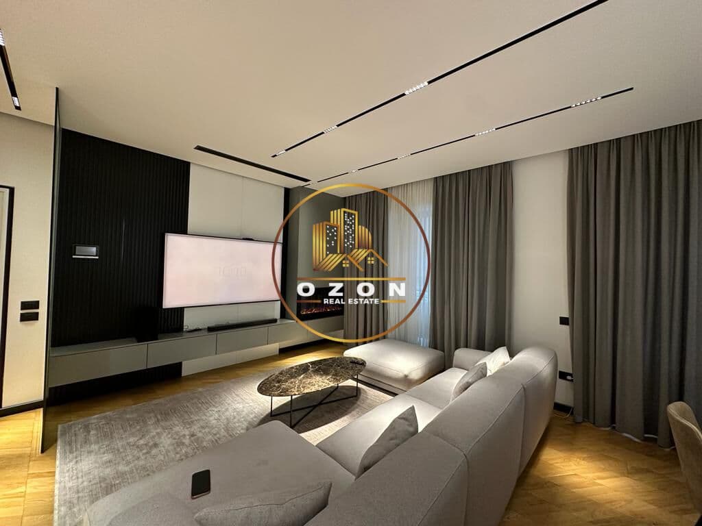 Apartament luksoz 2+1+2 për shitje tek Kompleksi Delijorgji, Rruga e Kavajës! 2