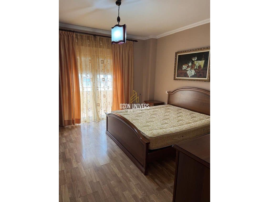 Apartament 1+1 për qira, Sheshi Willson pranë Postës Shqiptare ! 4