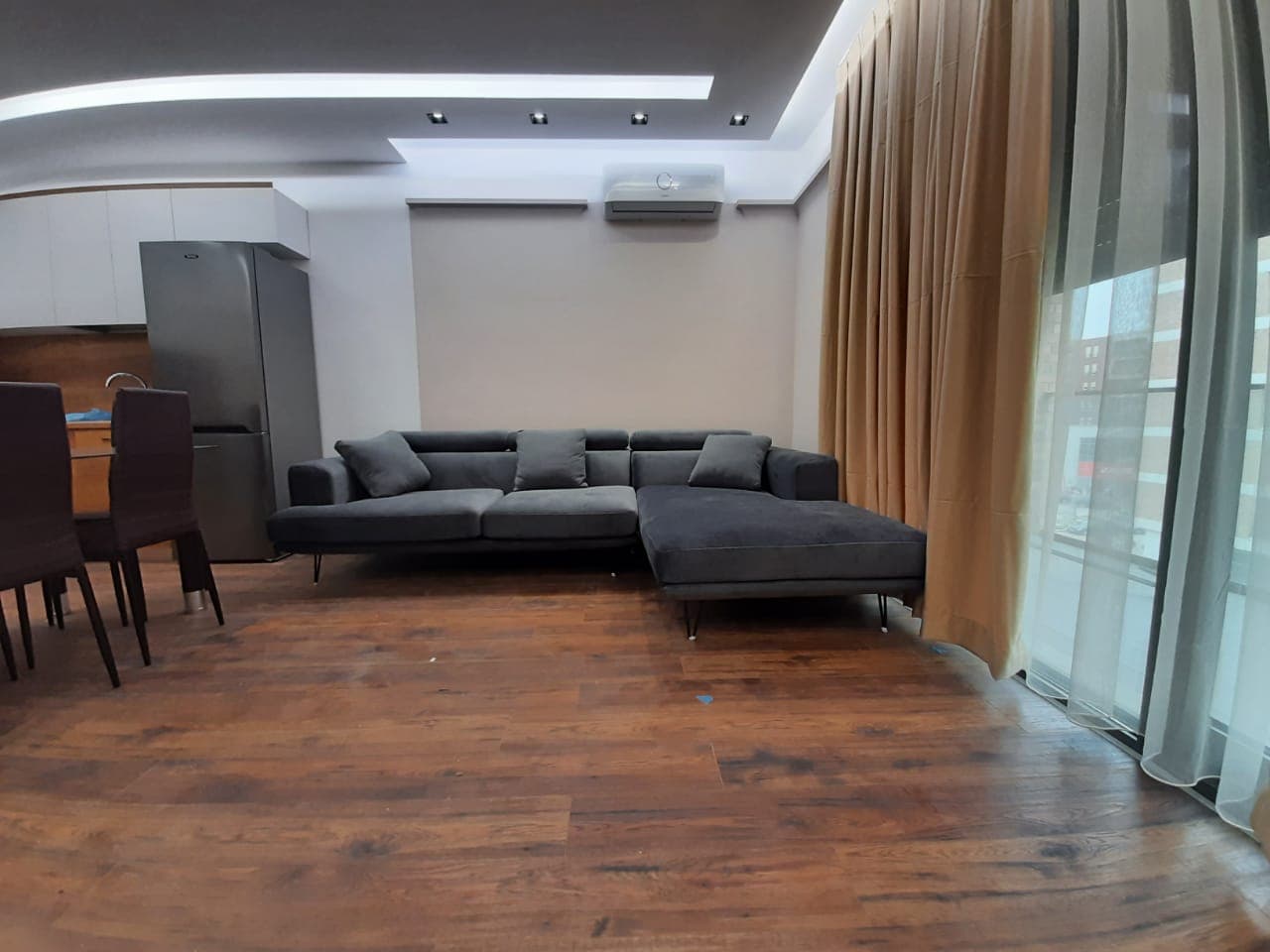 JEPET ME QERA APARTAMENT 3+1+2 ,TEK FIORI DI BOSCO !!!